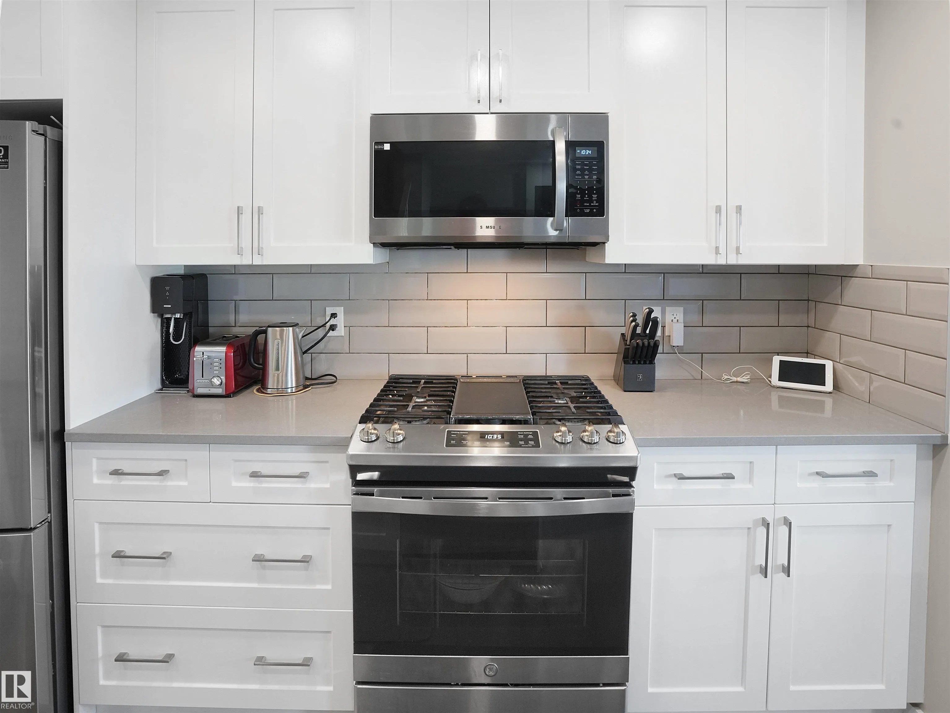 7354 CHIVERS CRESCENT