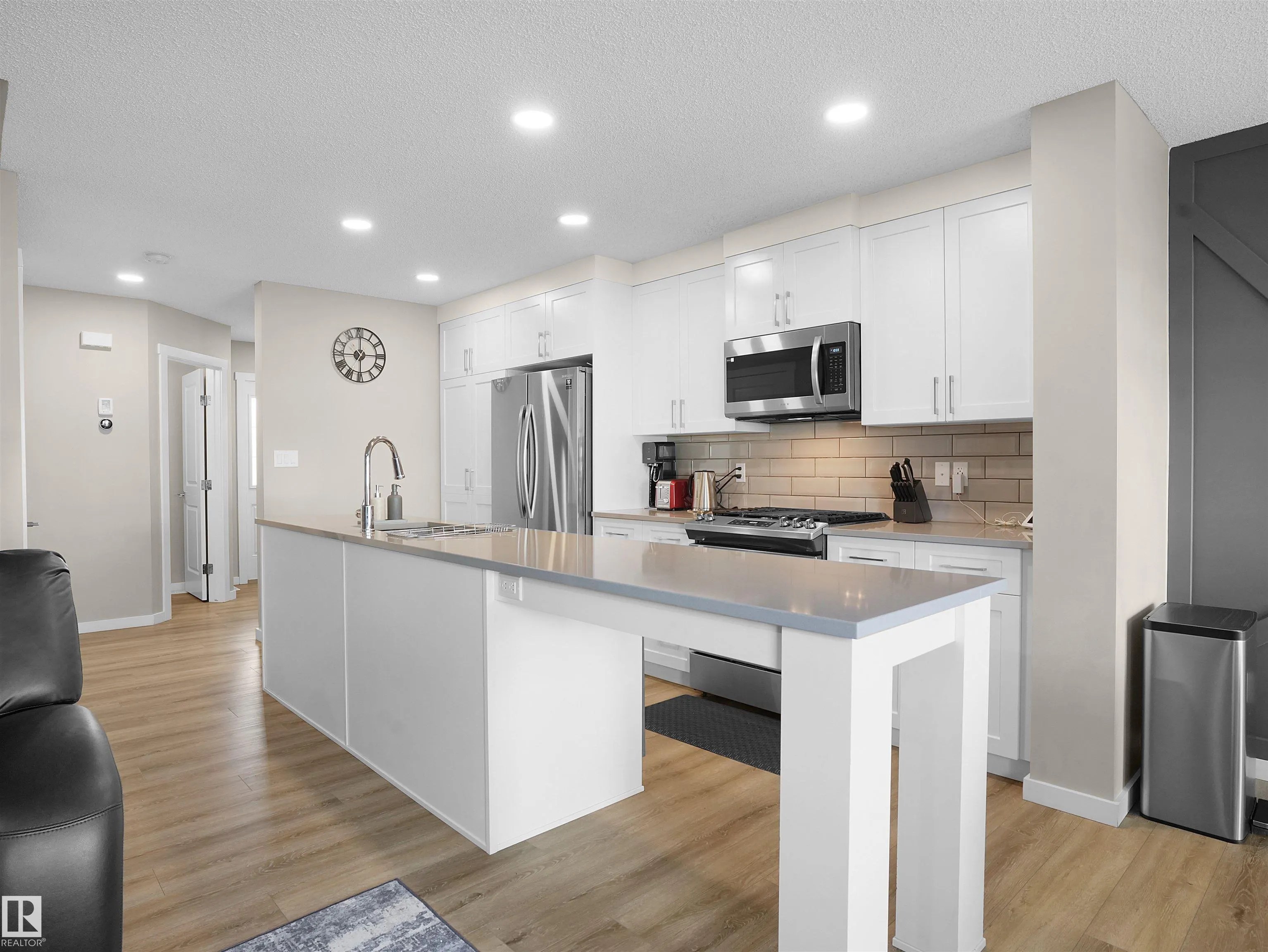 7354 CHIVERS CRESCENT