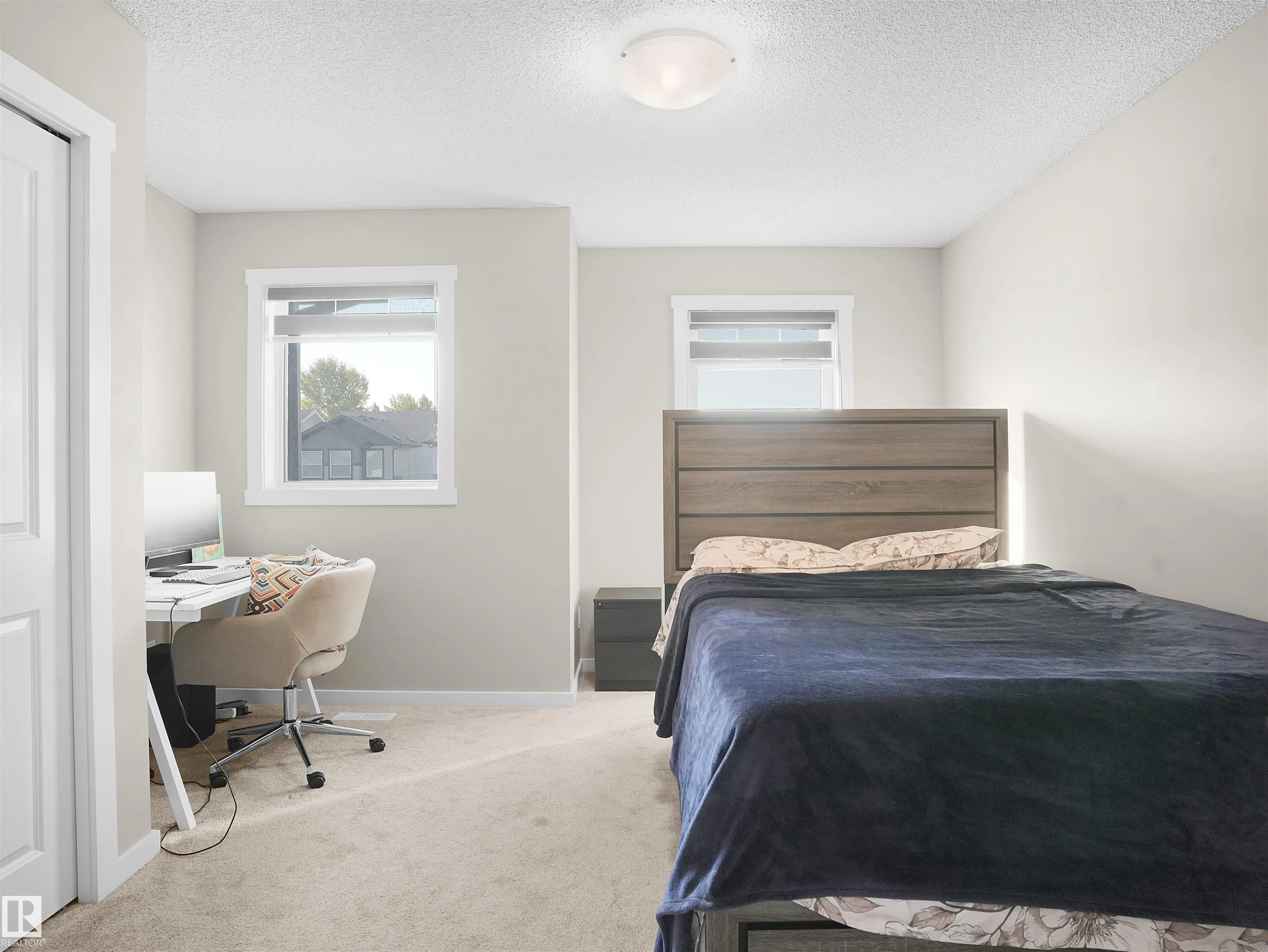 7354 CHIVERS CRESCENT