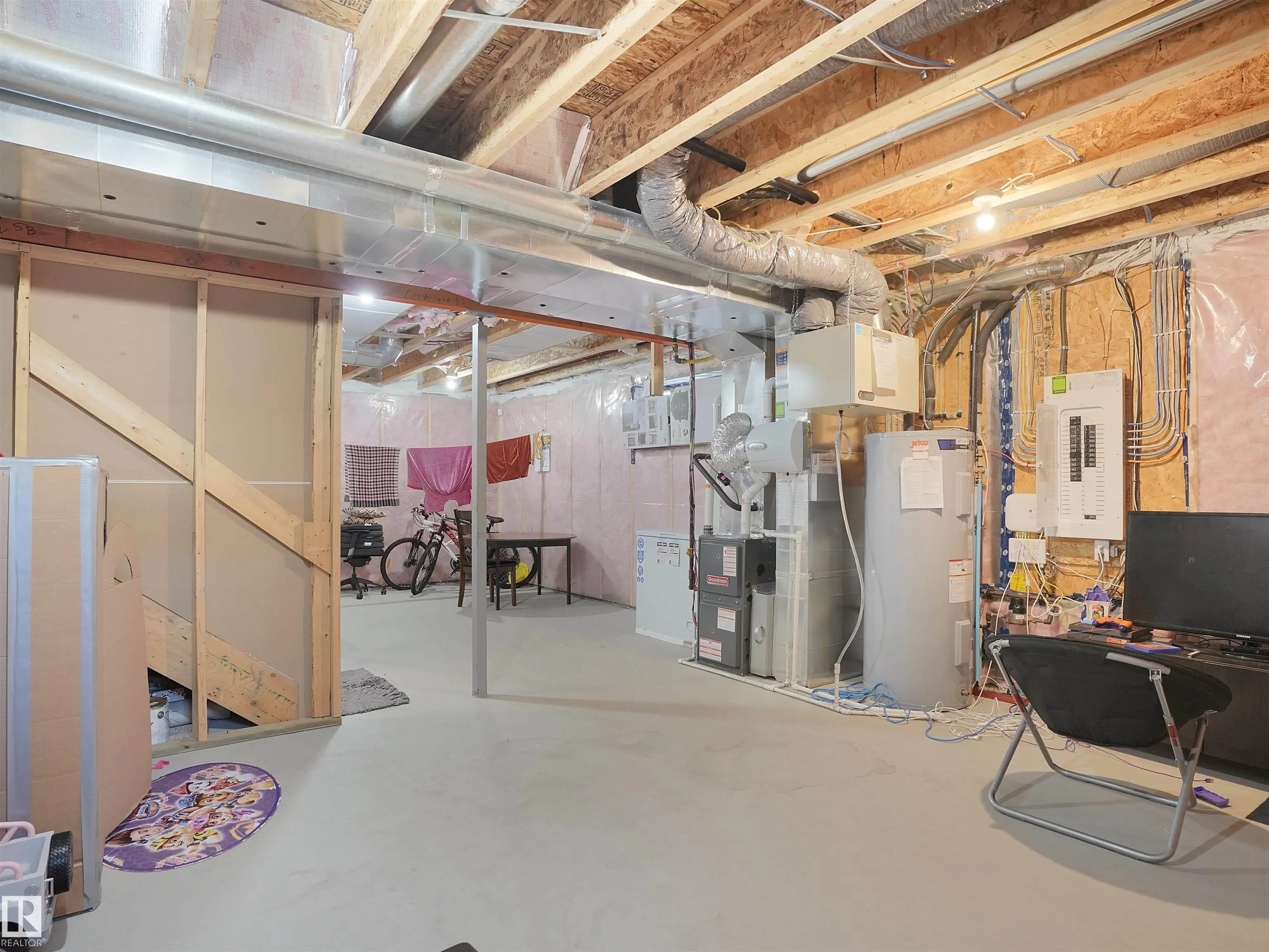 7354 CHIVERS CRESCENT