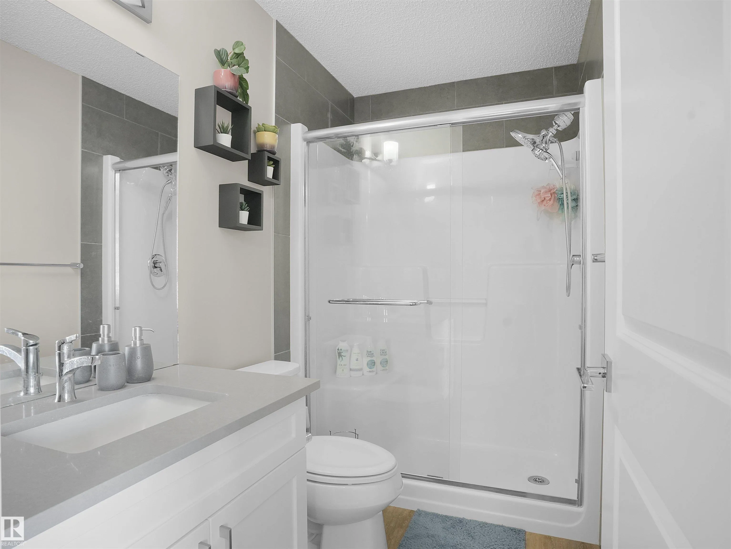 7354 CHIVERS CRESCENT