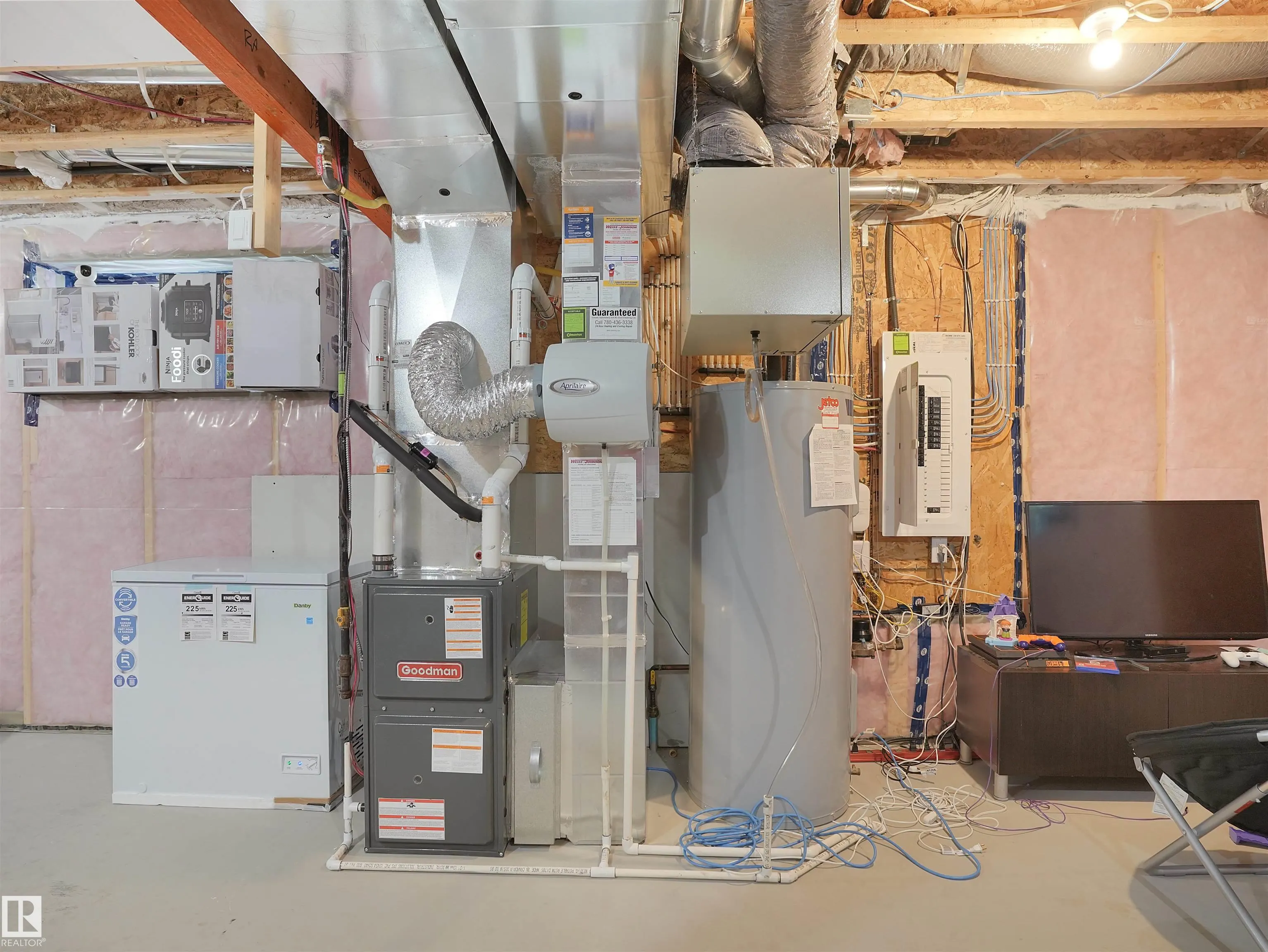 7354 CHIVERS CRESCENT