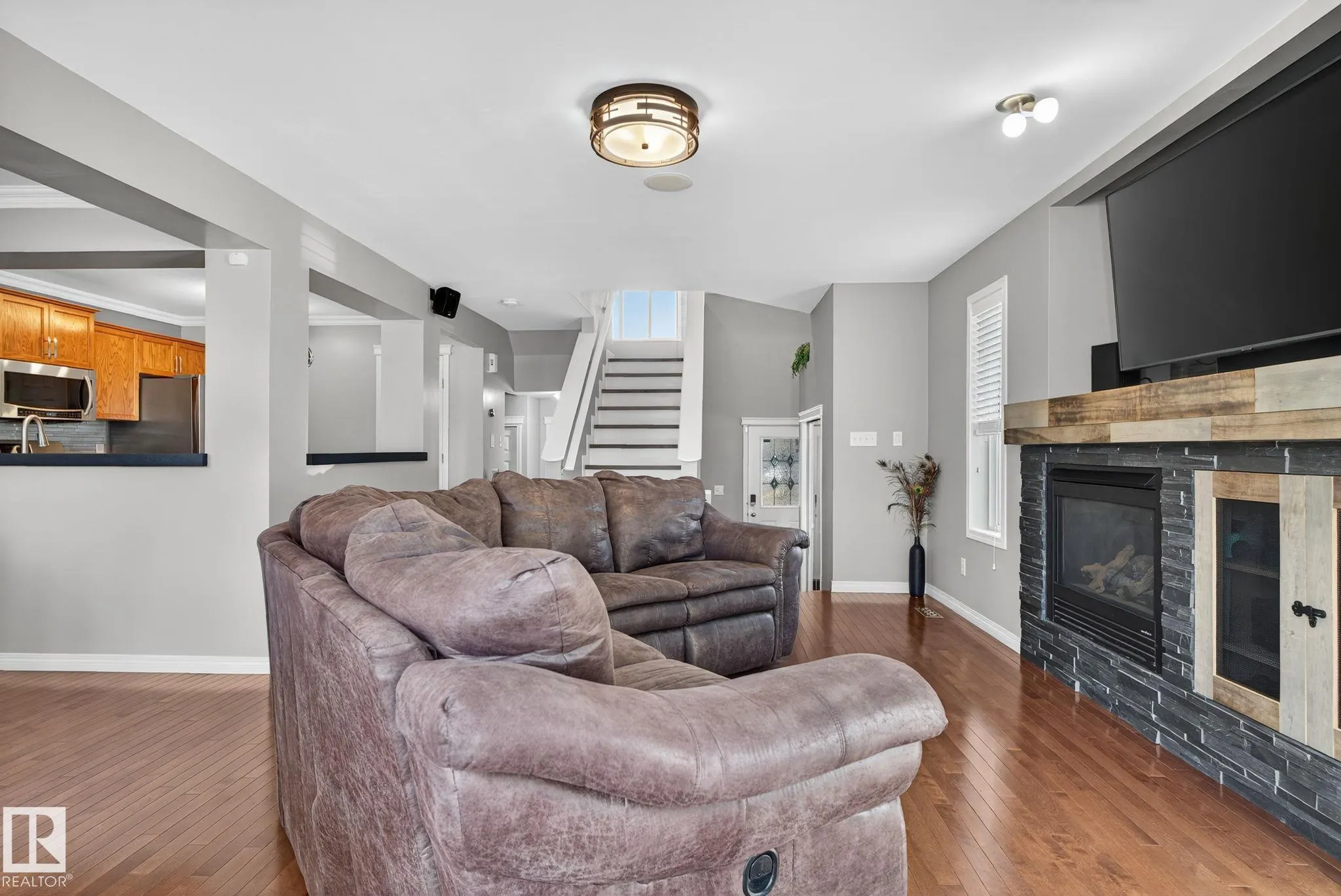 14105 148A Avenue