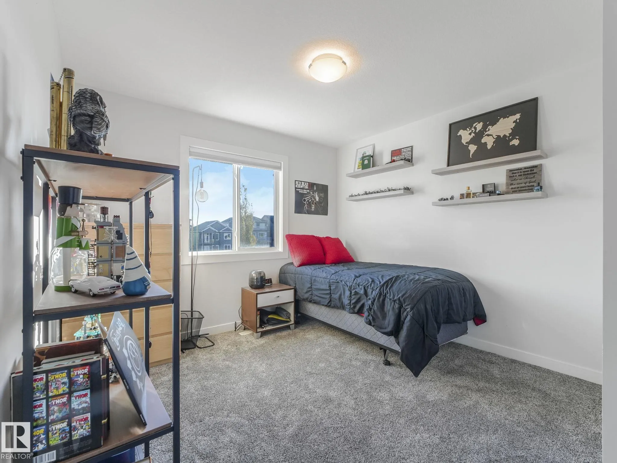 115 HILLDOWNS Drive