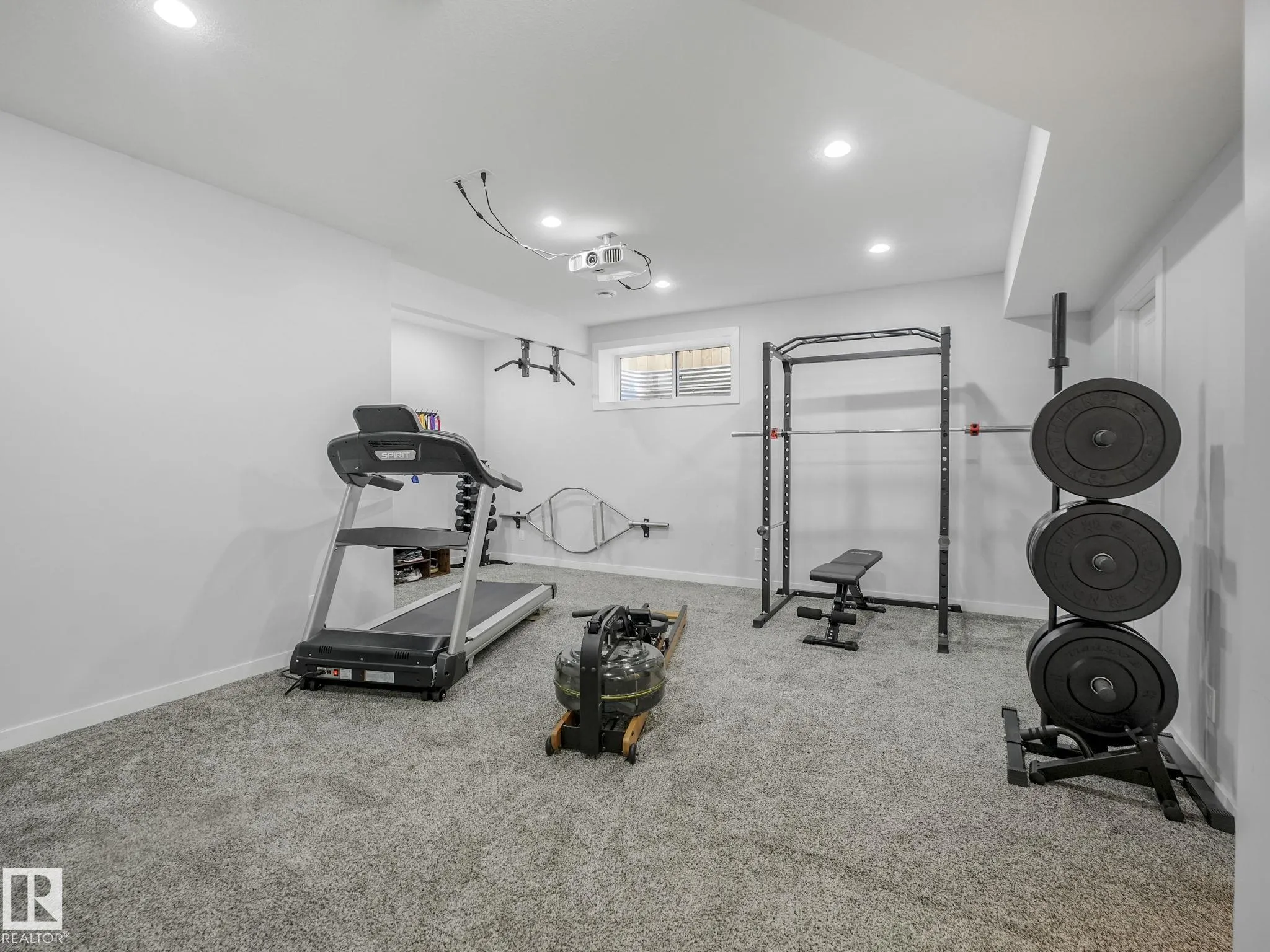 115 HILLDOWNS Drive