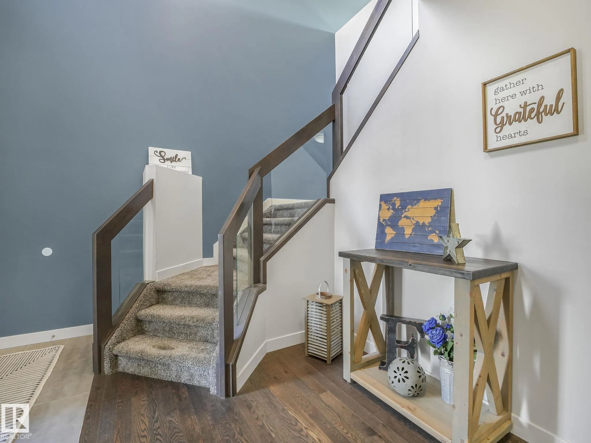 115 HILLDOWNS Drive