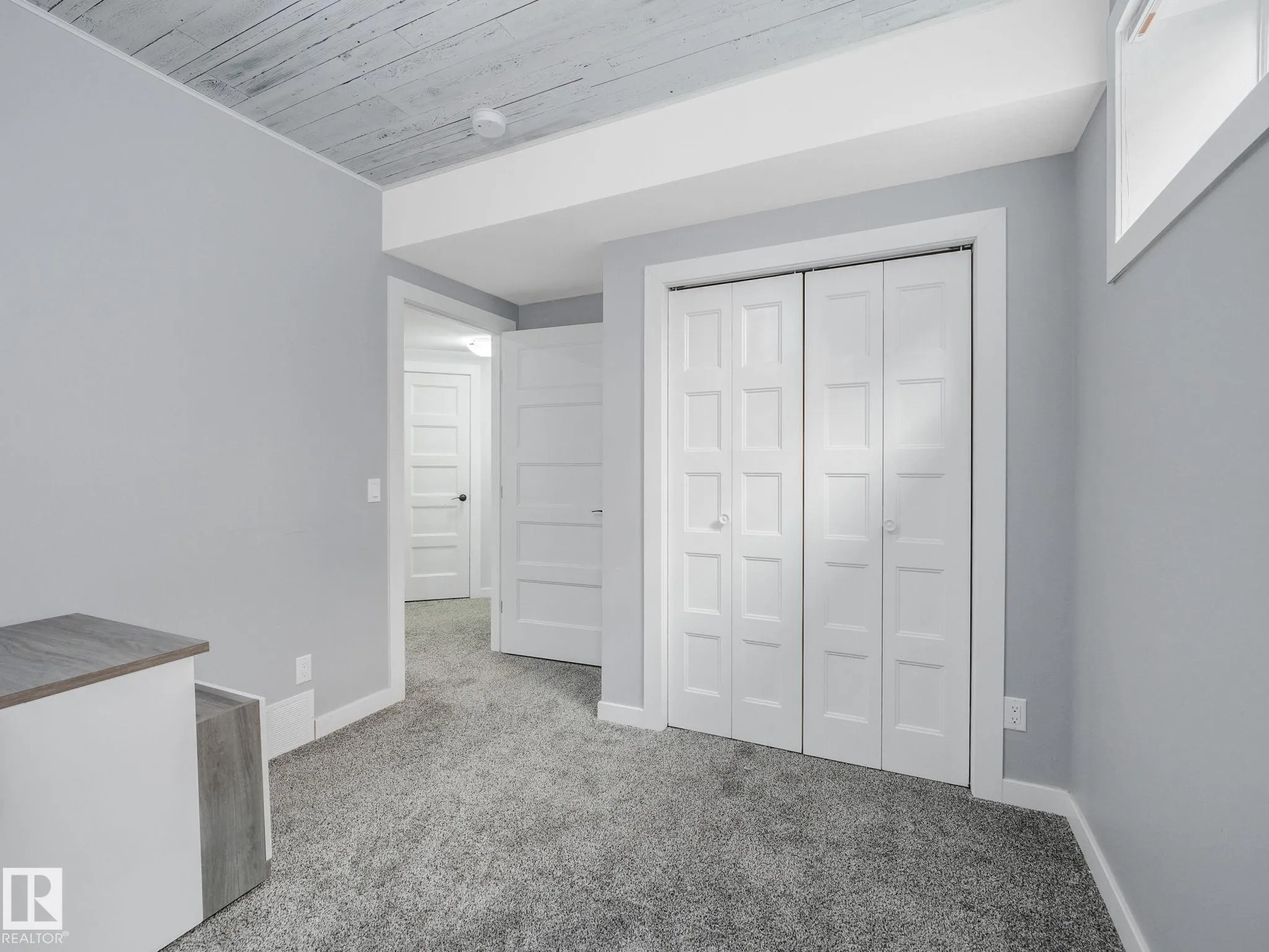 115 HILLDOWNS Drive