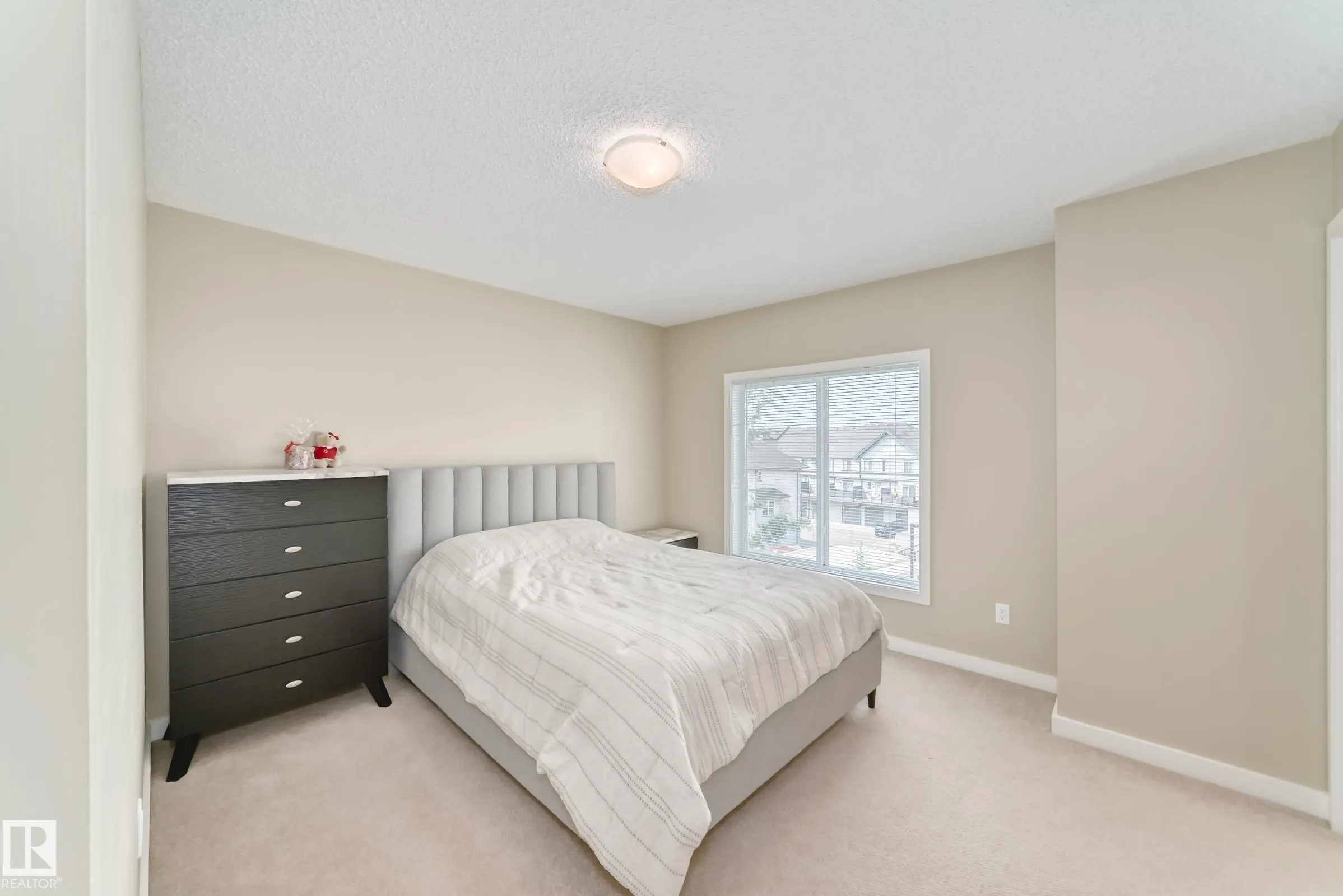 655 WATT Boulevard