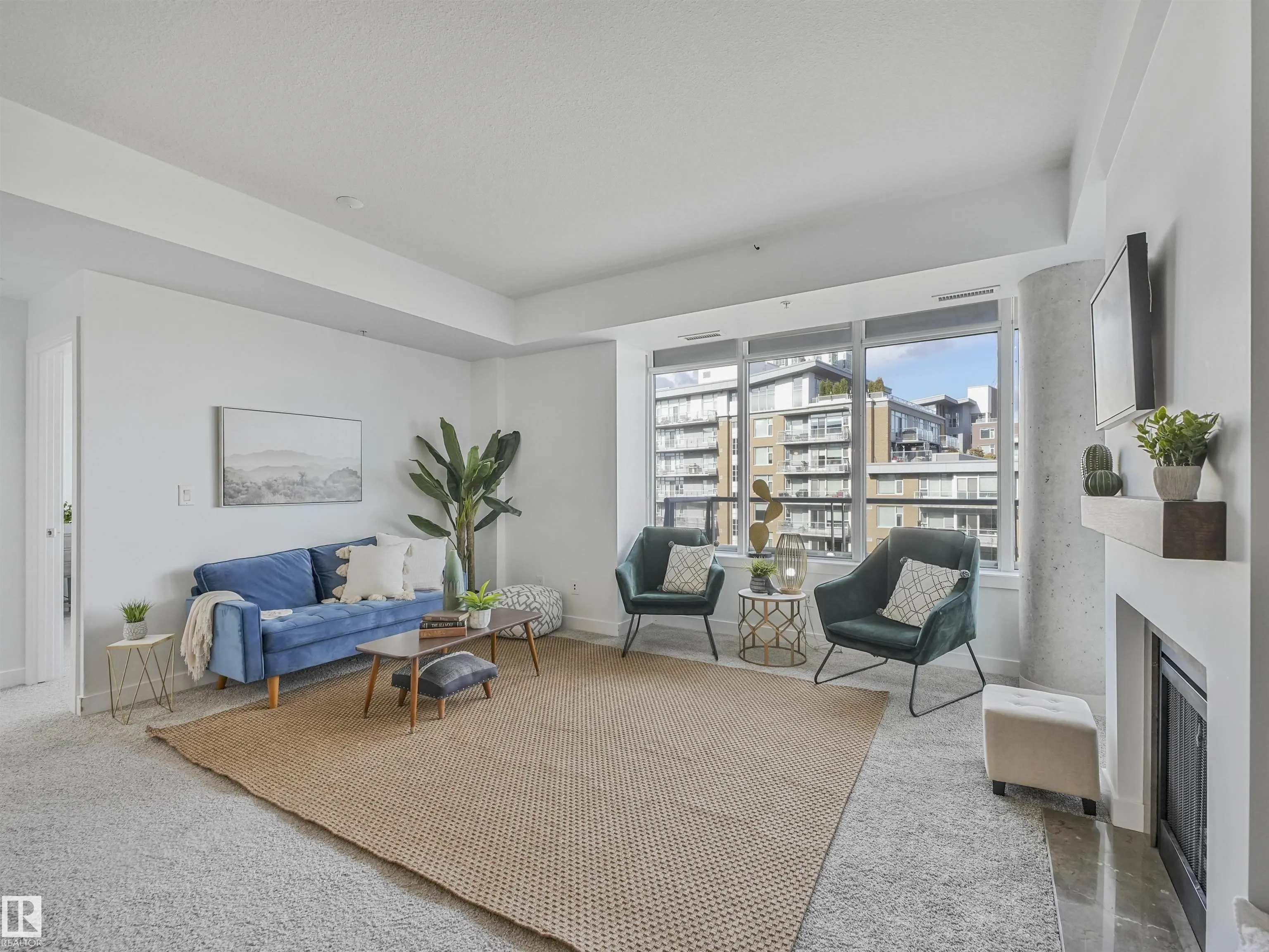 2504 109 Street