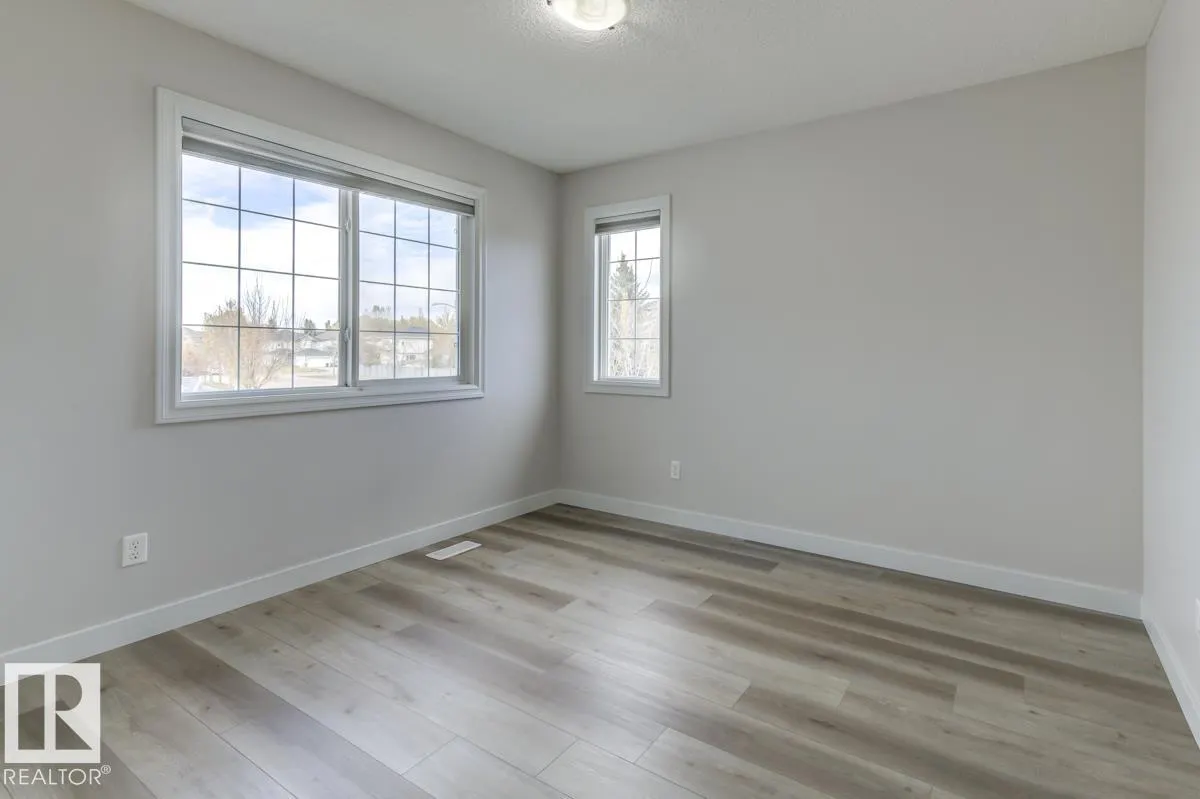 1 HIGHGROVE Crescent