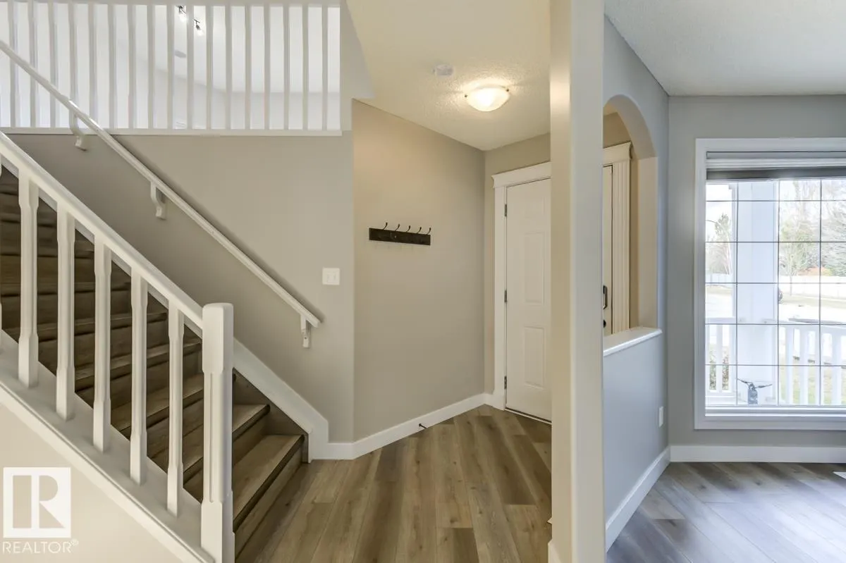 1 HIGHGROVE Crescent