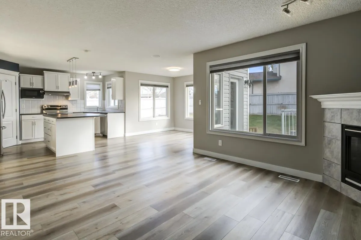 1 HIGHGROVE Crescent