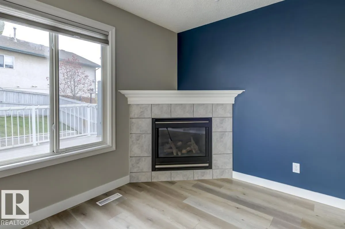 1 HIGHGROVE Crescent