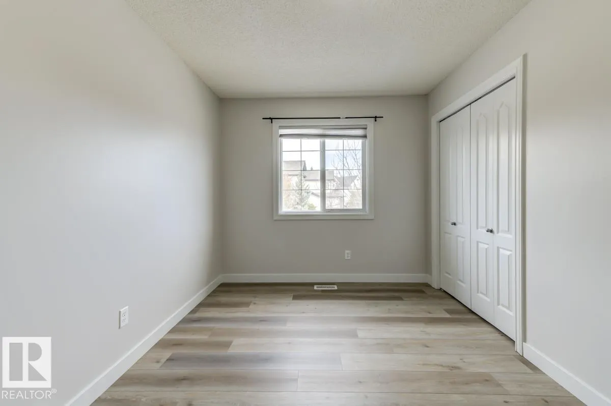 1 HIGHGROVE Crescent