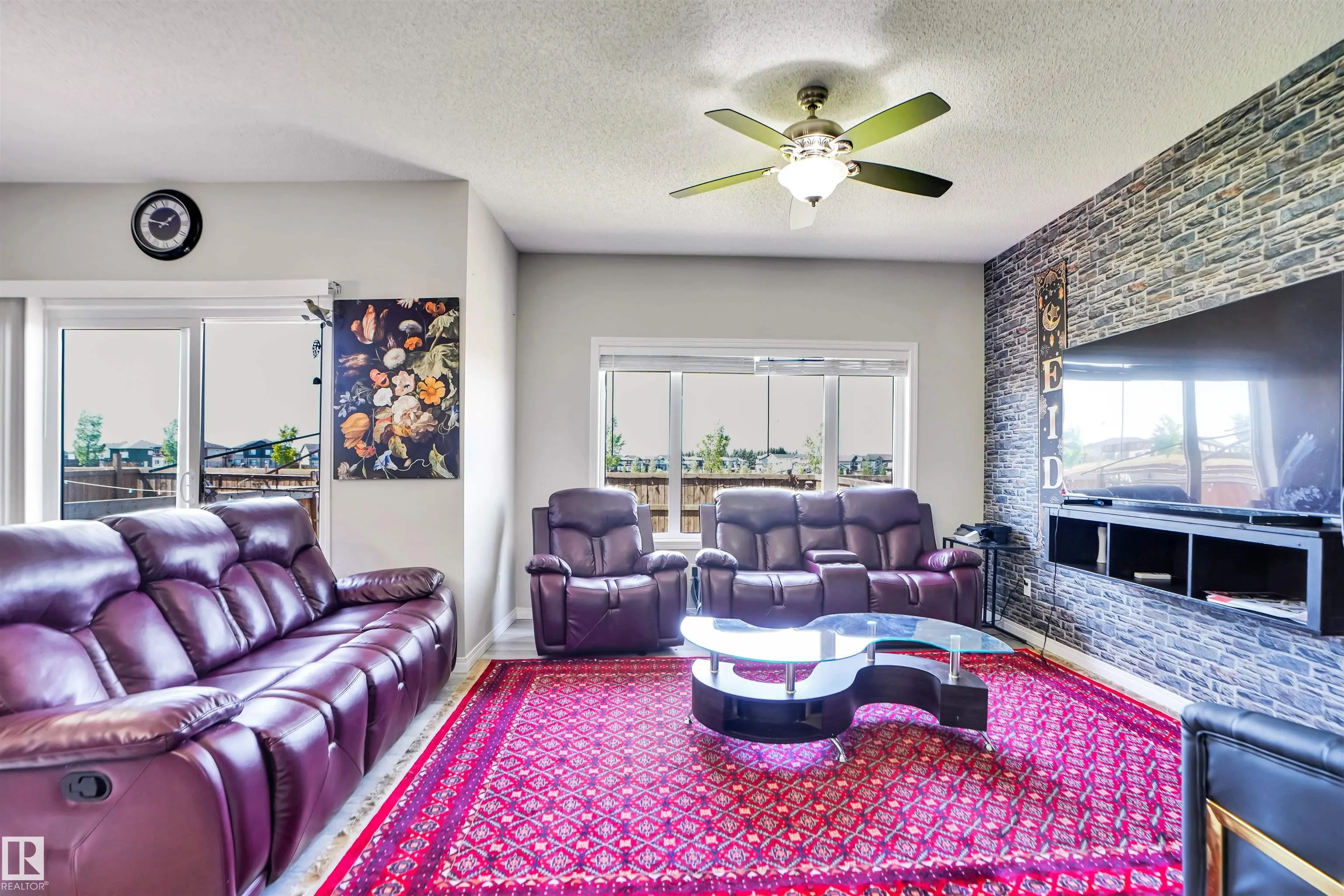 2743 Collins Crescent