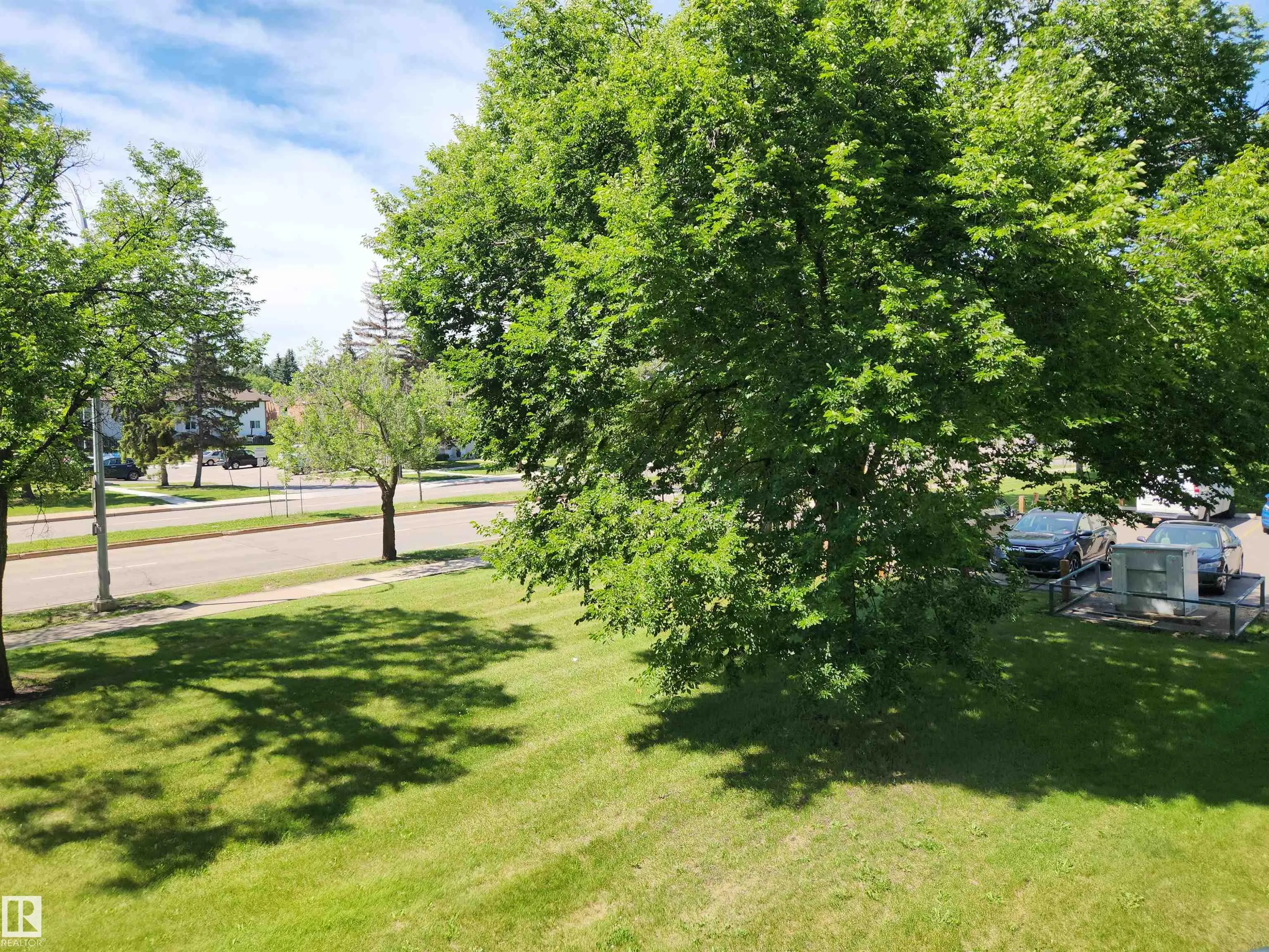 5125 RIVERBEND Road