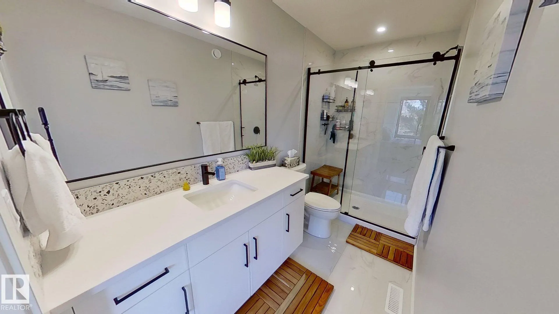 1304 RUTHERFORD Road