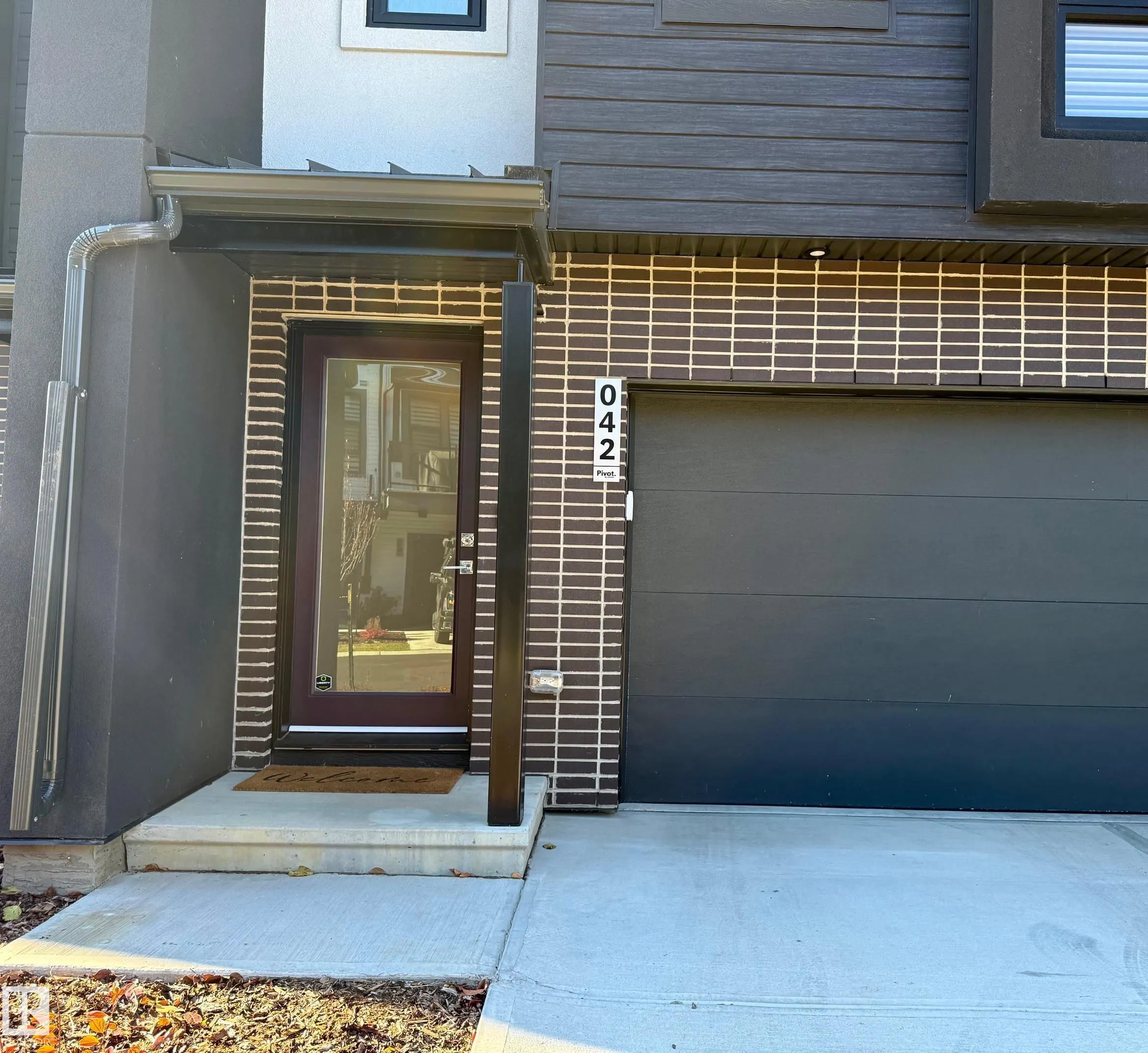 1304 RUTHERFORD Road