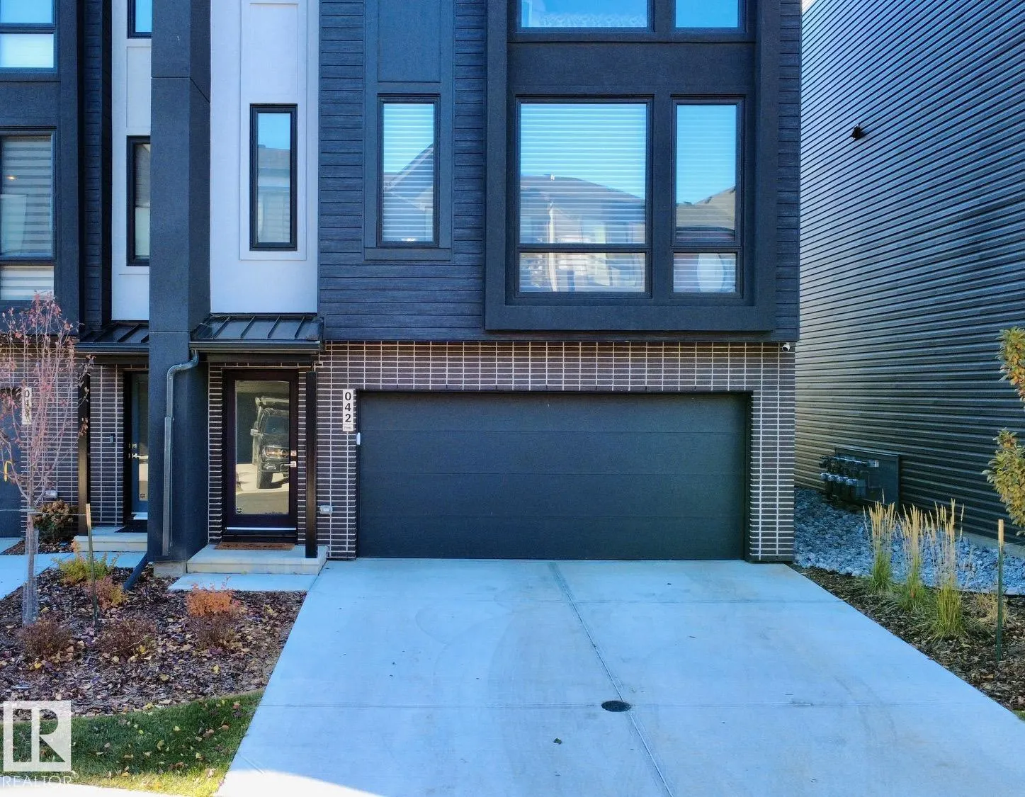 1304 RUTHERFORD Road
