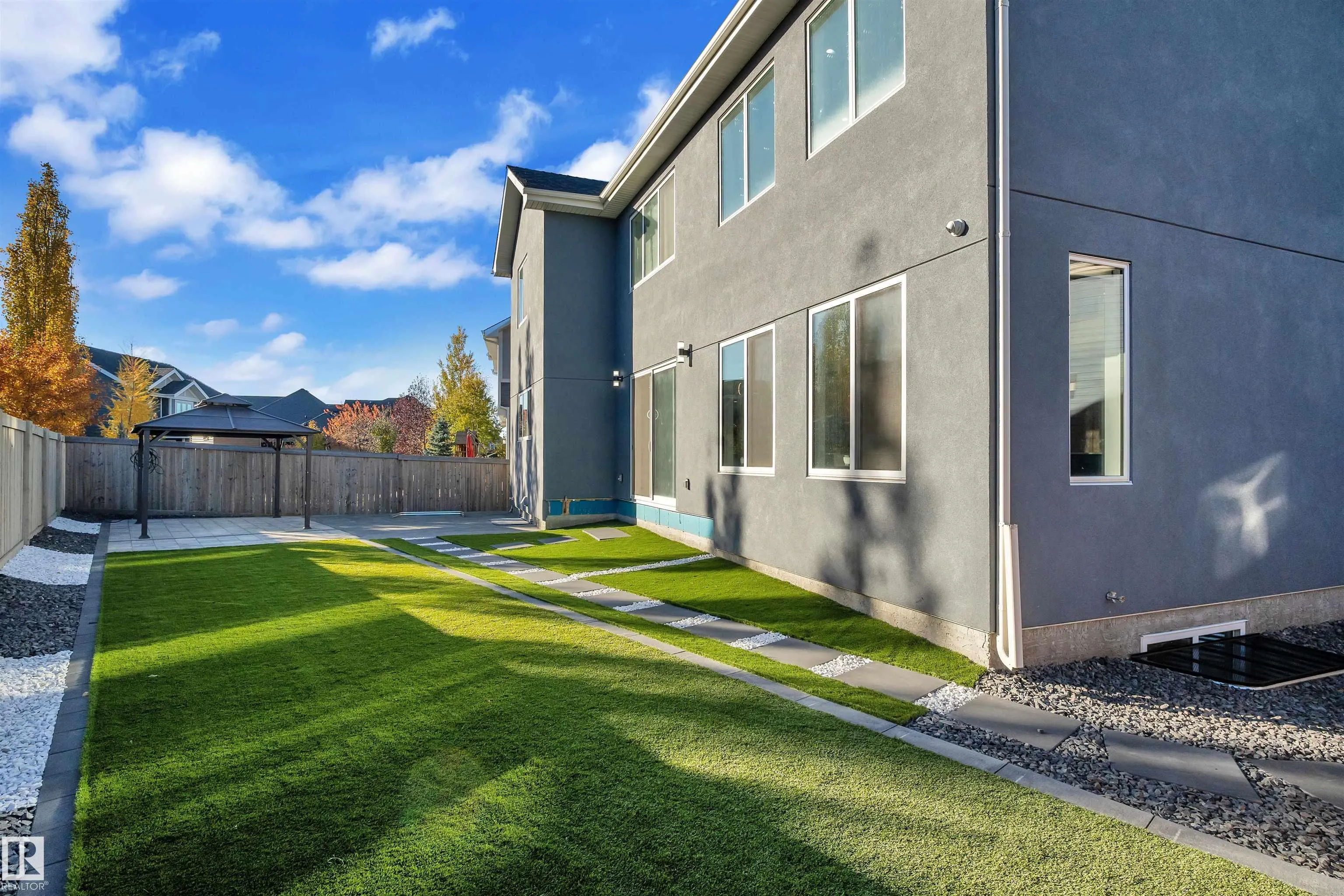 4031 KENNEDY Close