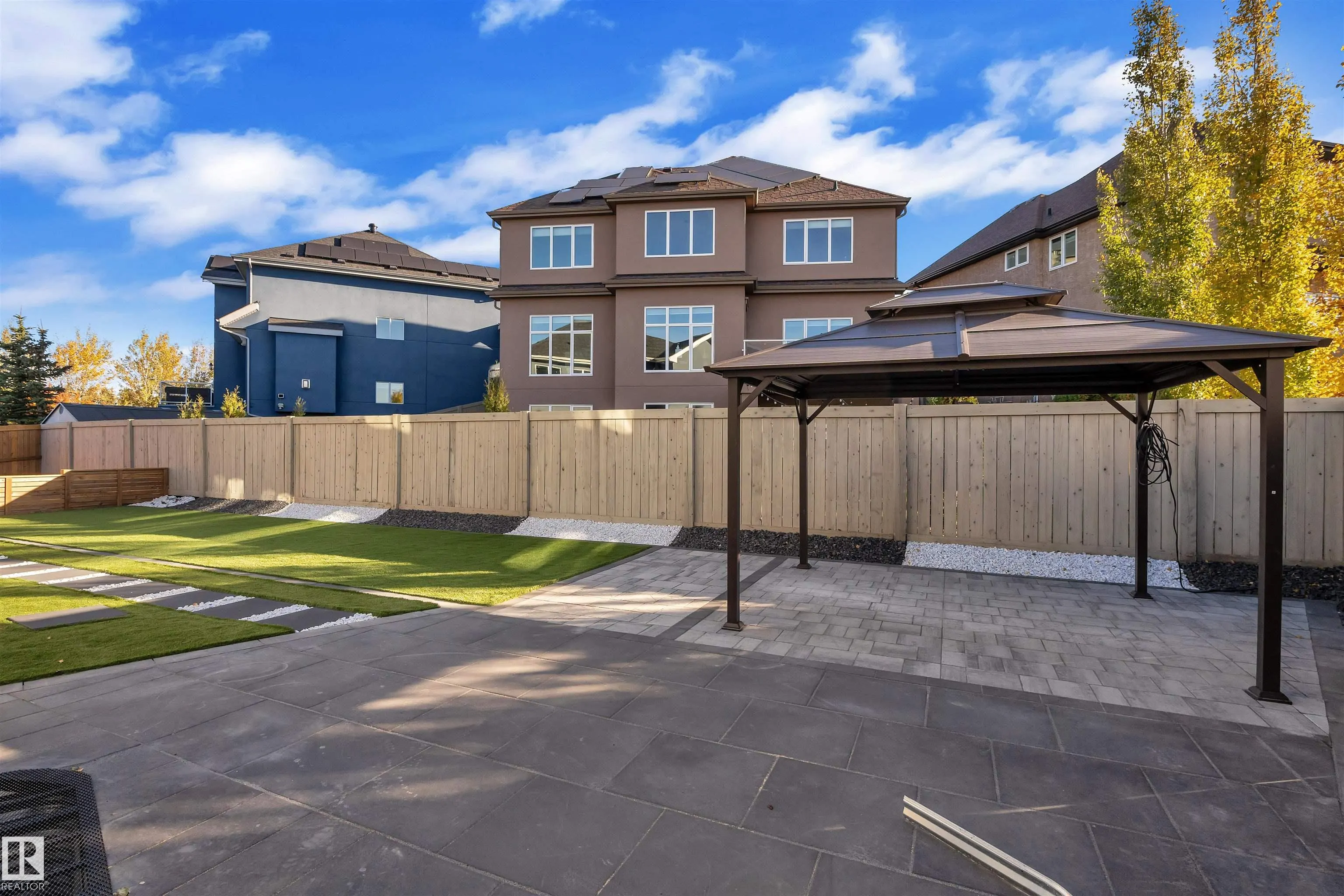 4031 KENNEDY Close