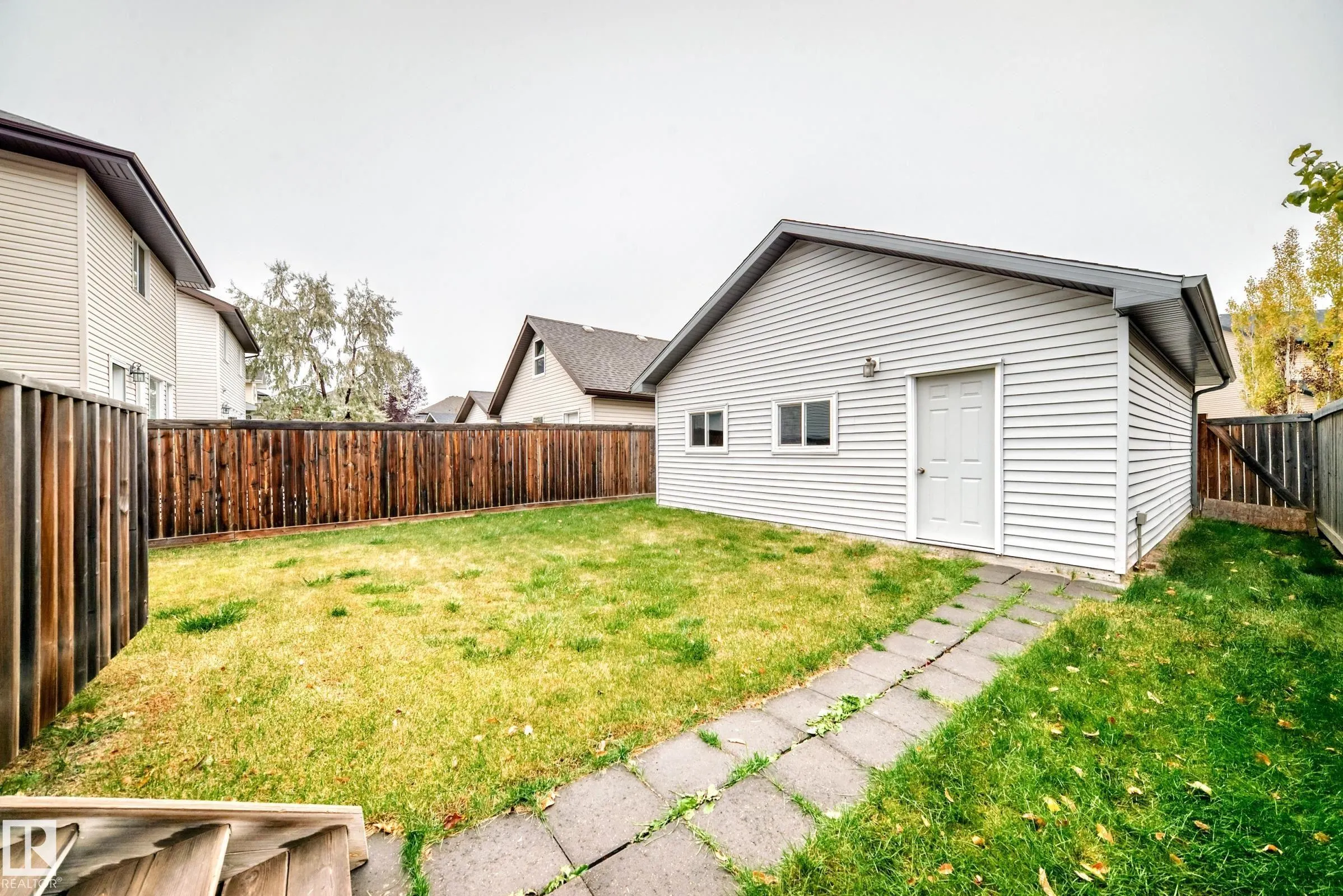 1515 TOWNE CENTRE Boulevard