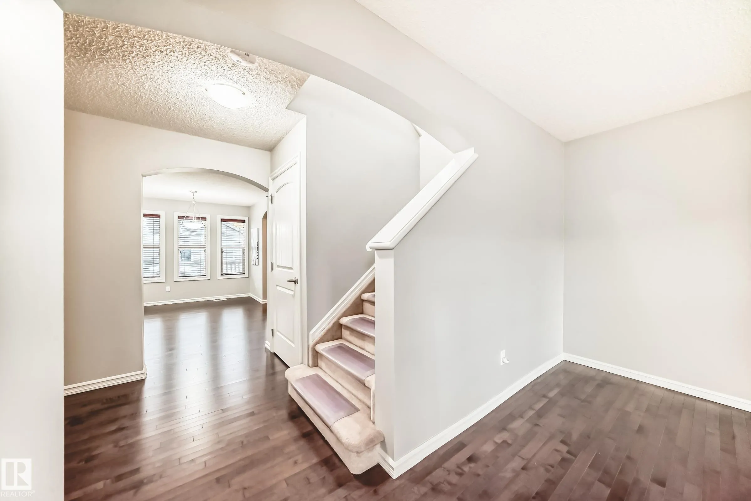 1515 TOWNE CENTRE Boulevard