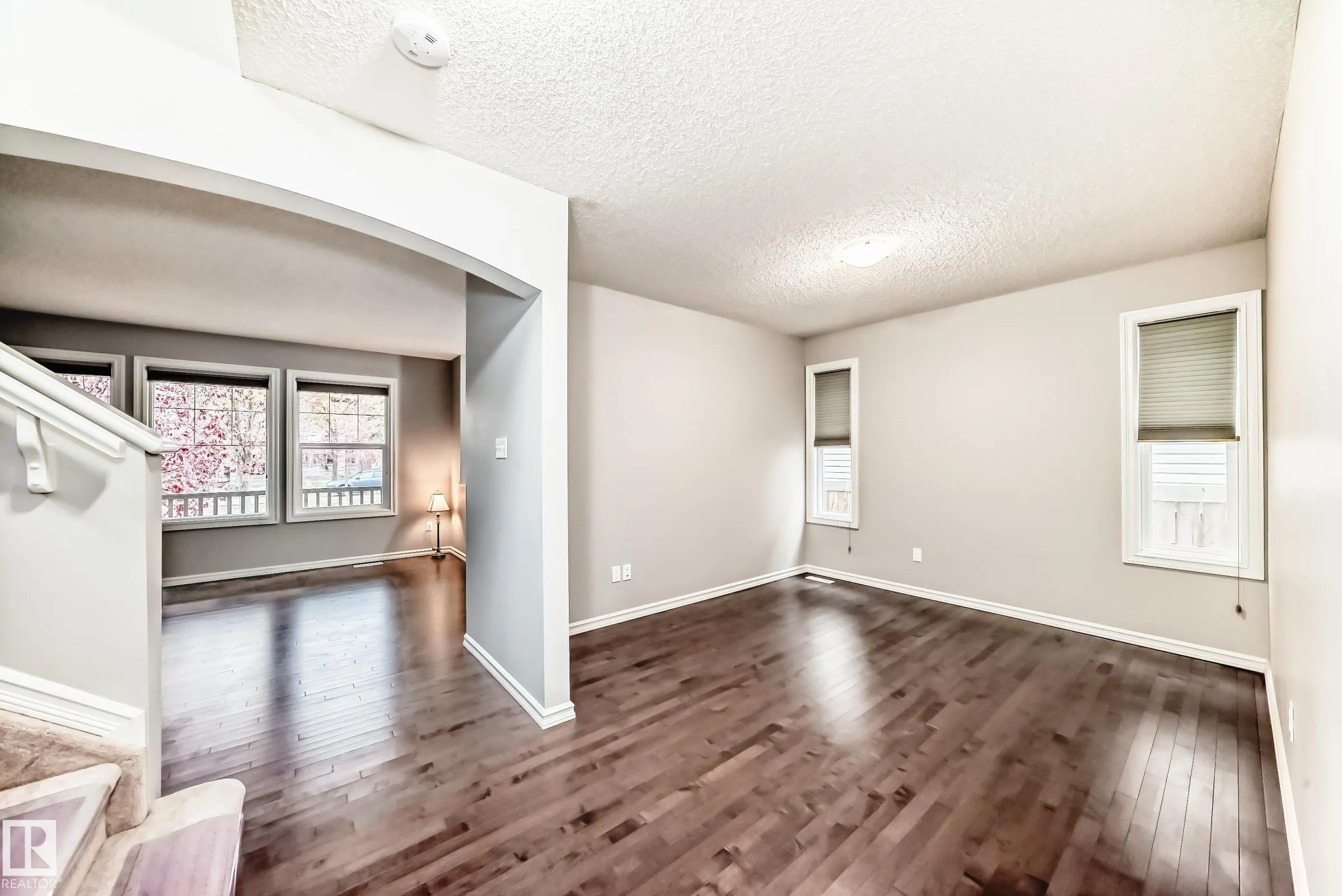 1515 TOWNE CENTRE Boulevard
