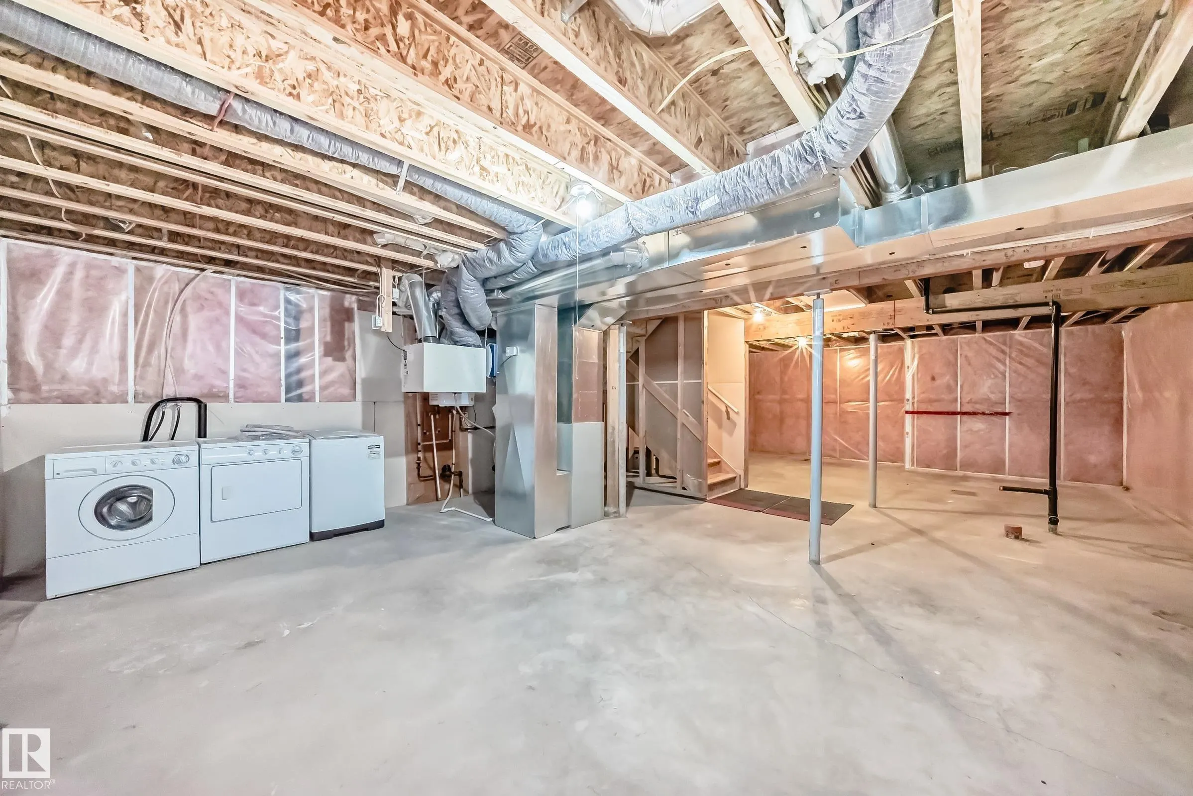 1515 TOWNE CENTRE Boulevard