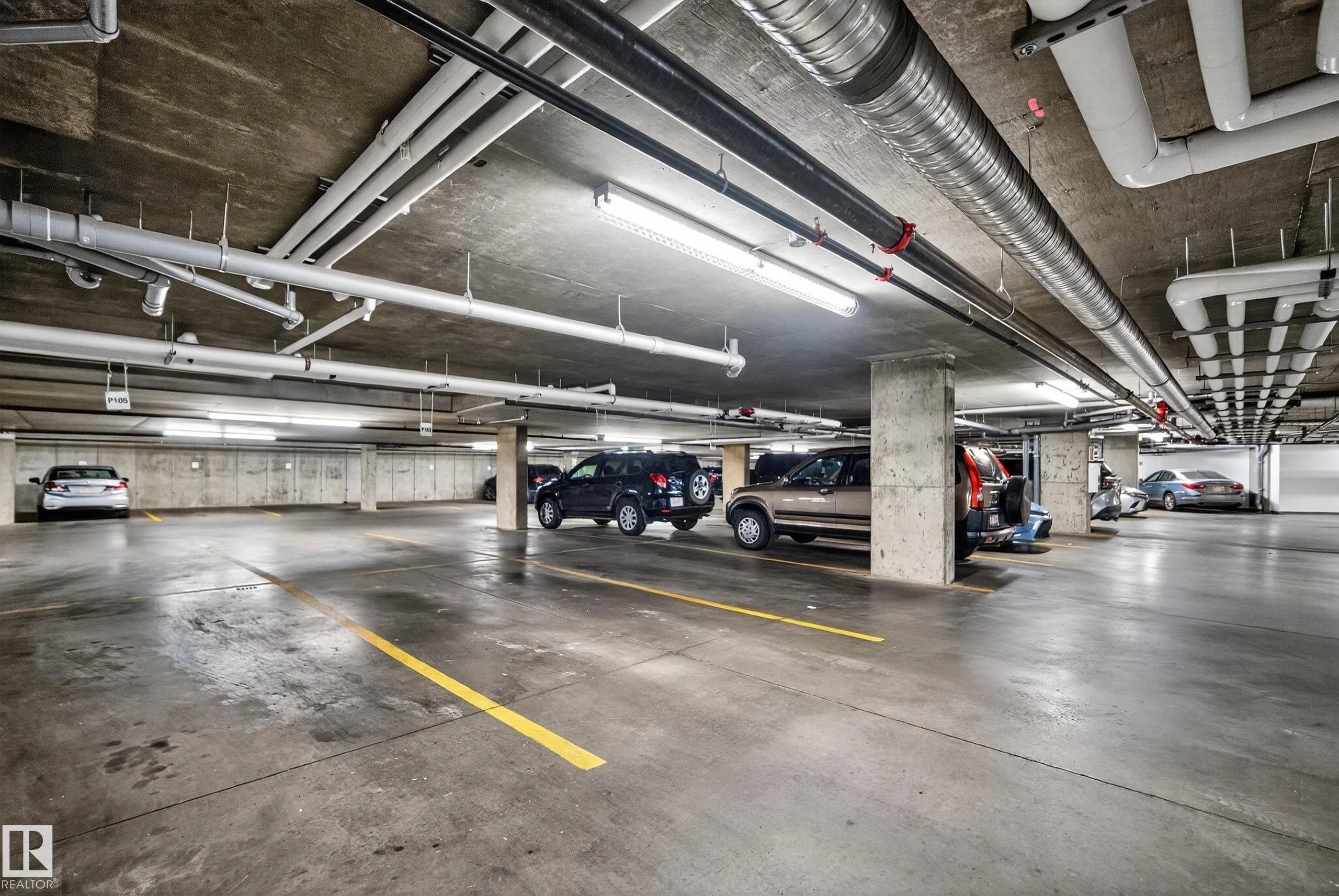 1506 TAMARACK Boulevard