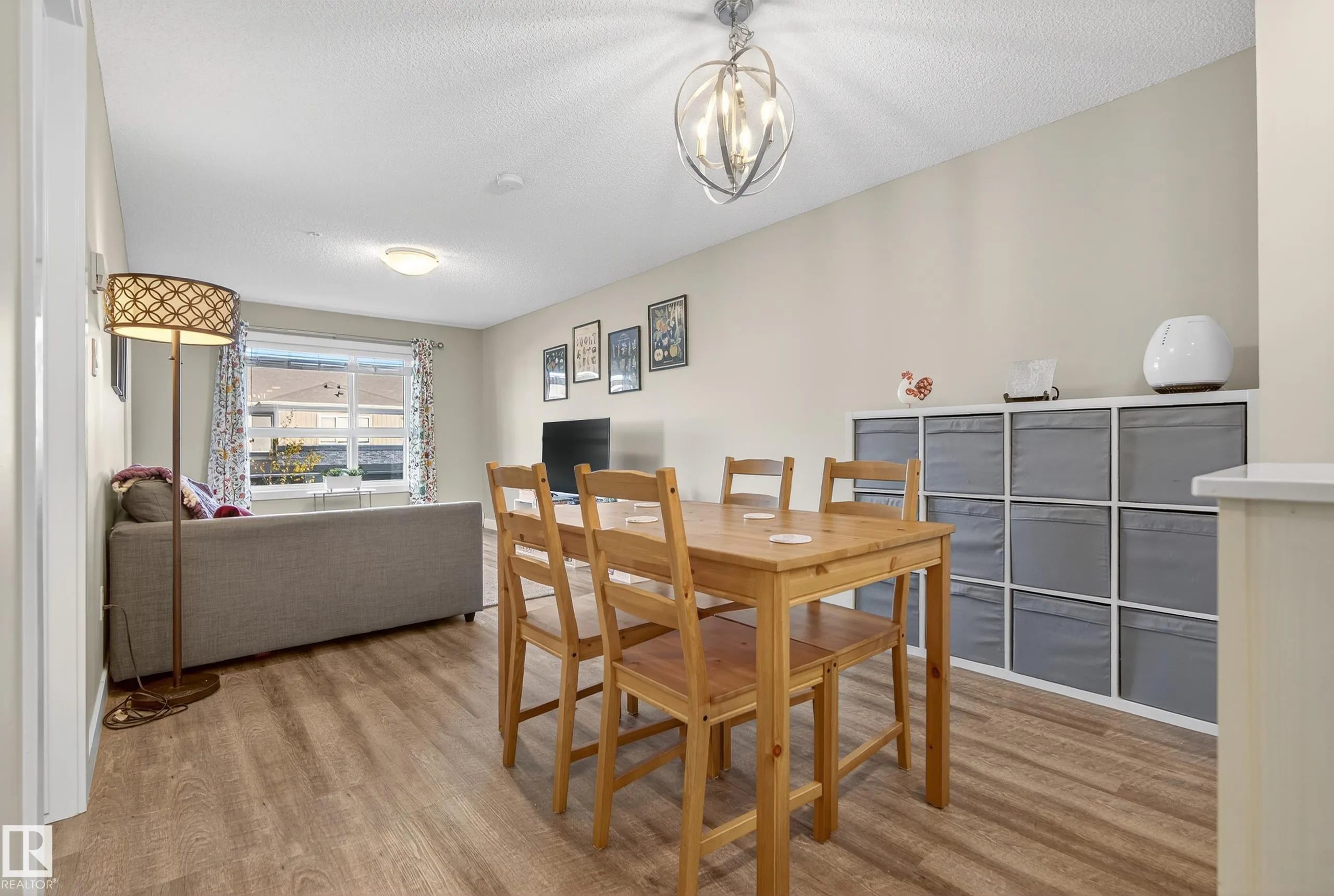 1506 TAMARACK Boulevard