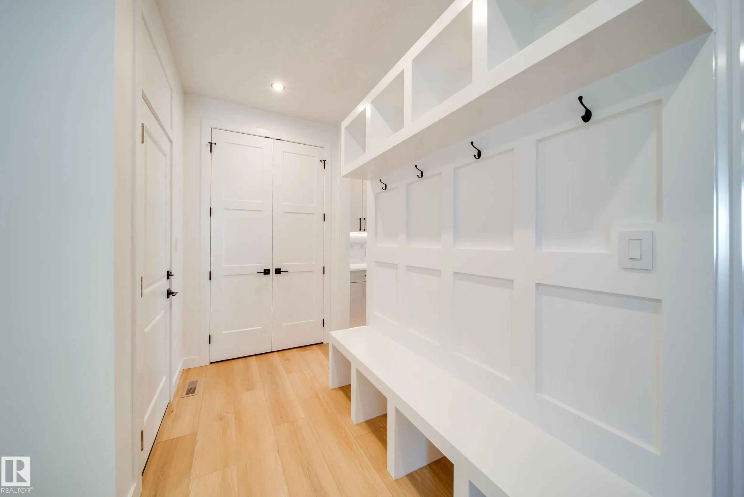18 Blackbird Bend