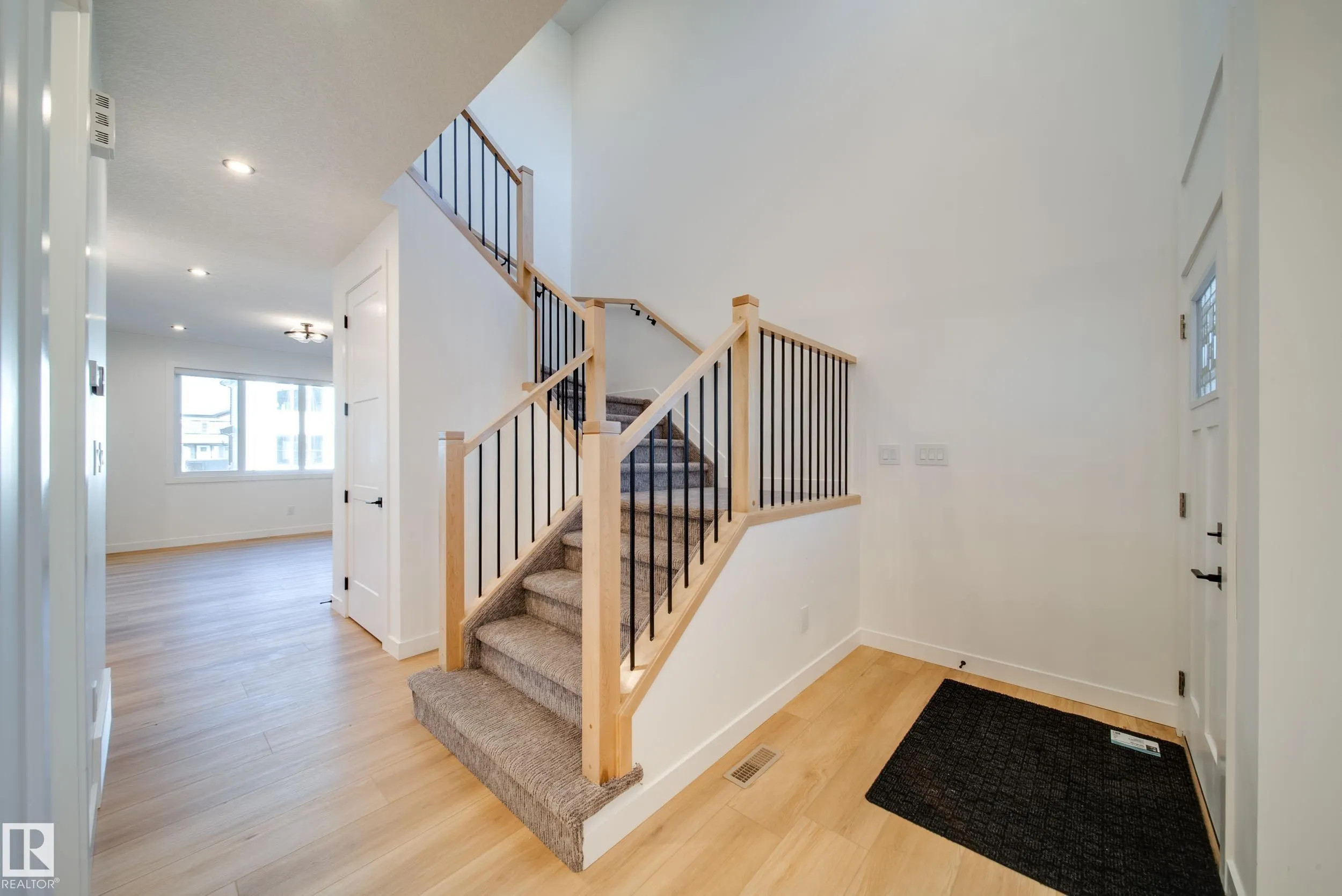 18 Blackbird Bend