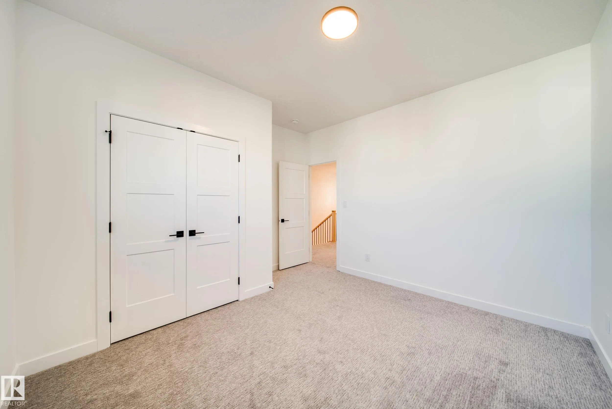 18 Blackbird Bend