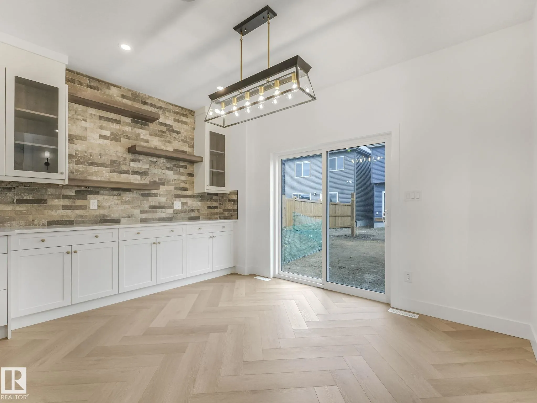 499 Canter Wynd