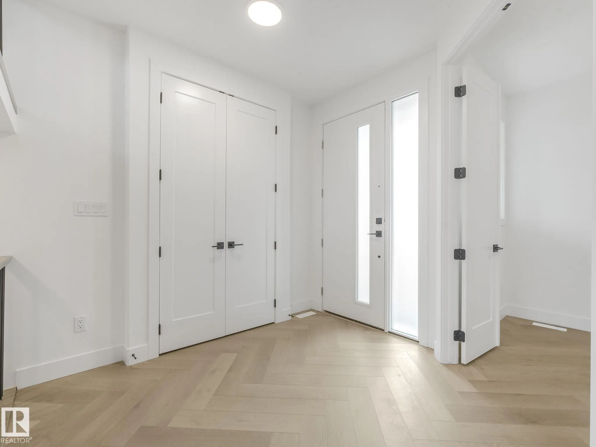 499 Canter Wynd