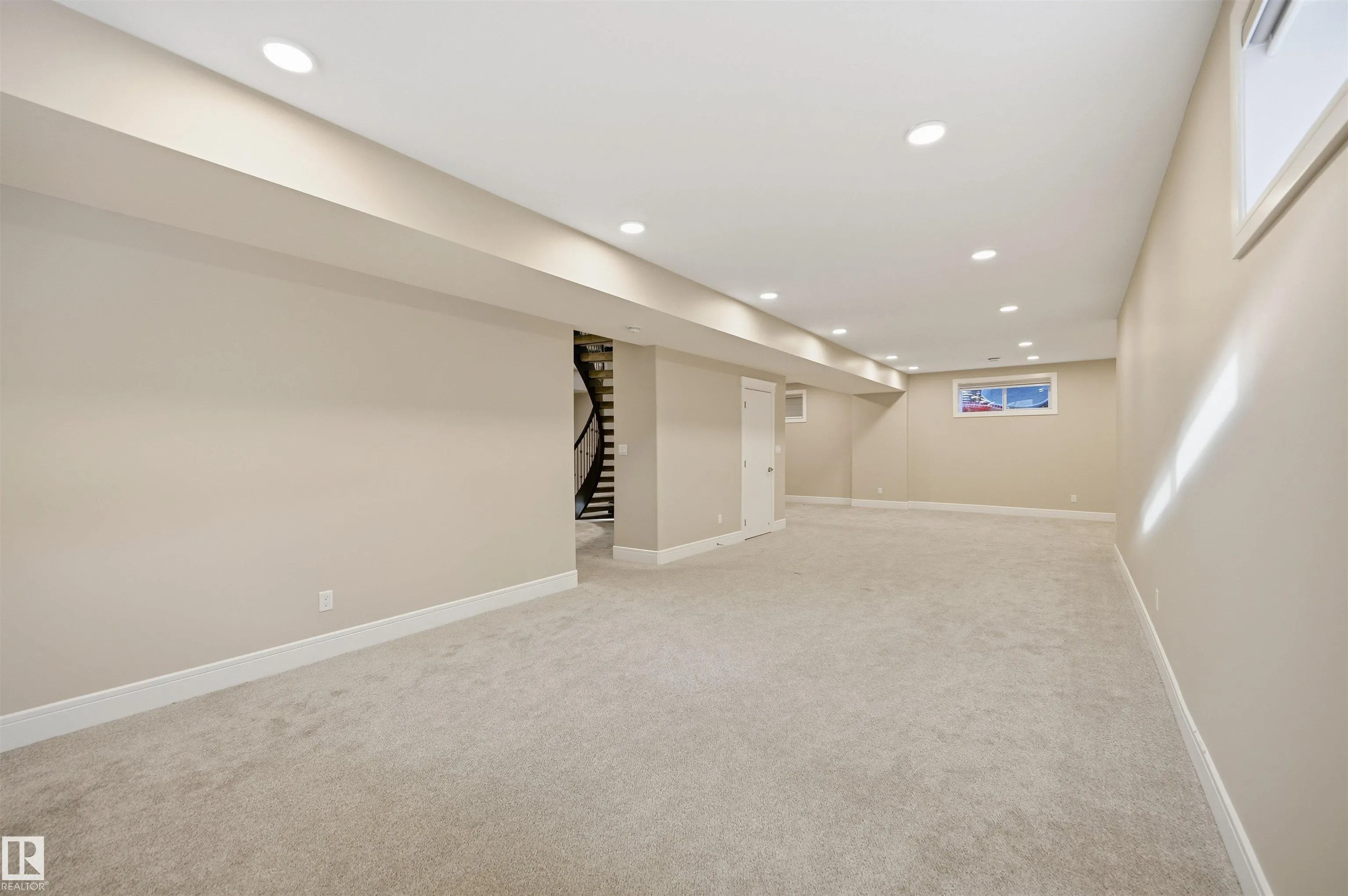 5169 MULLEN Road