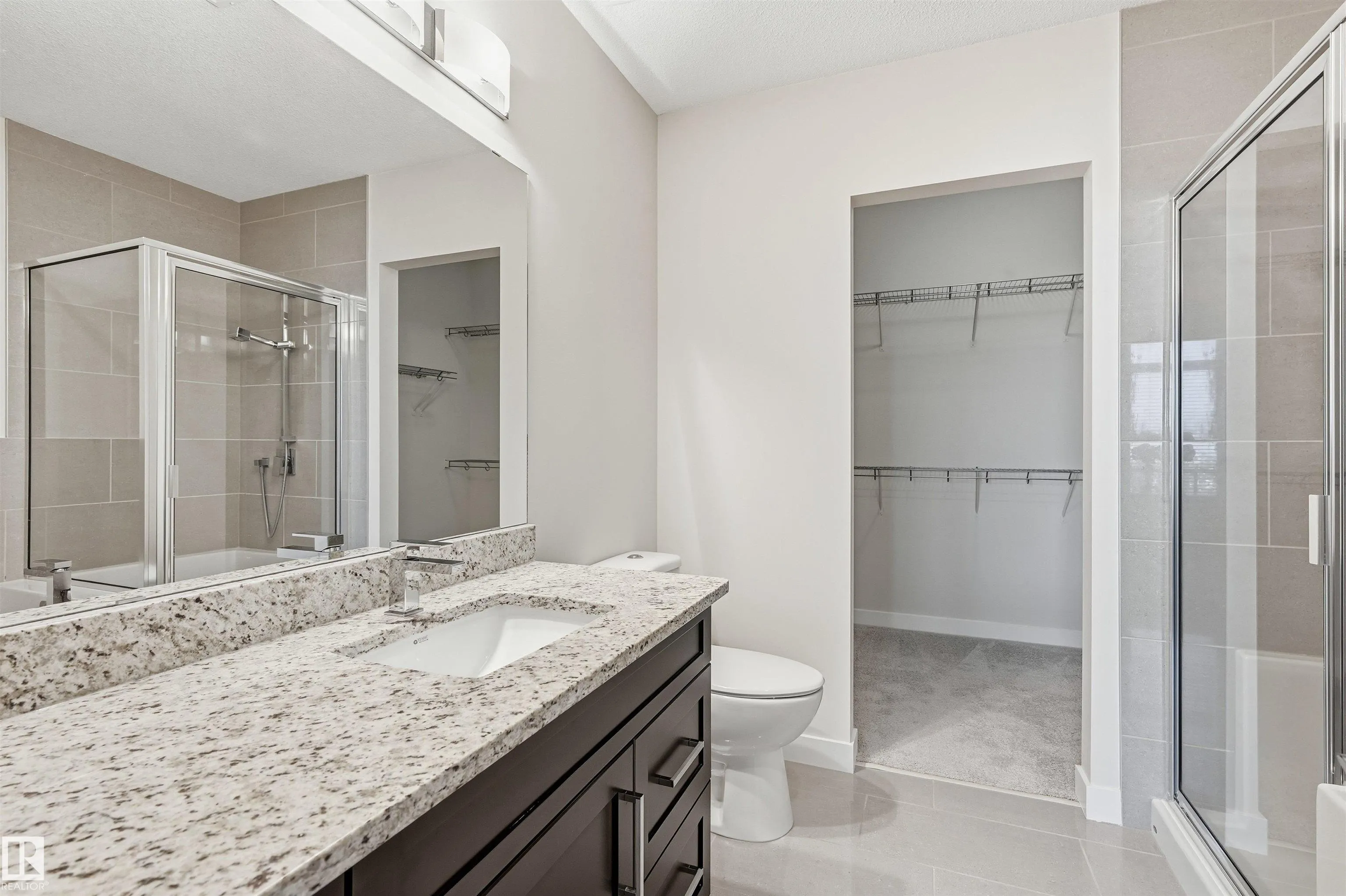 625 LEGER Way