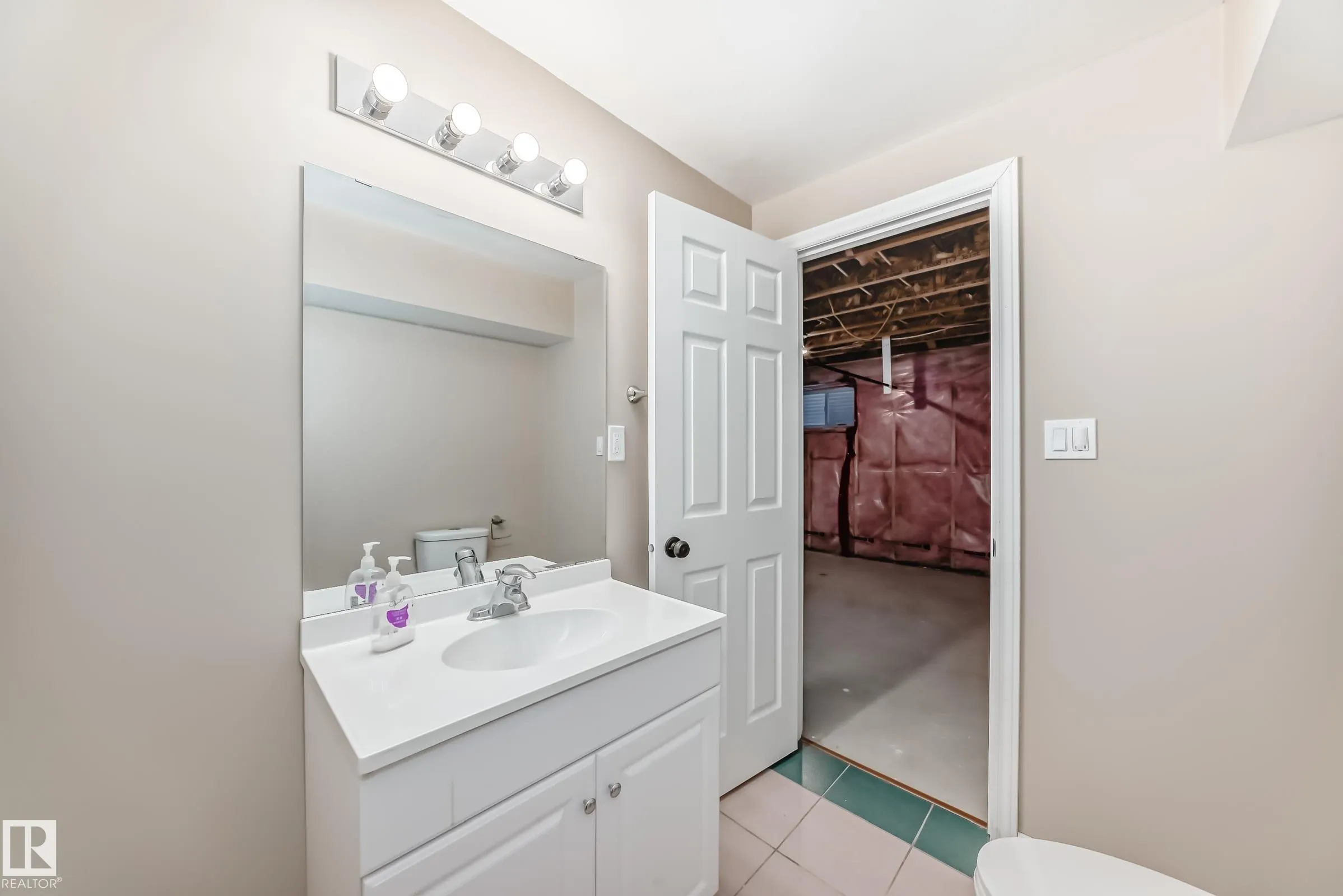 283 GRIESBACH Road