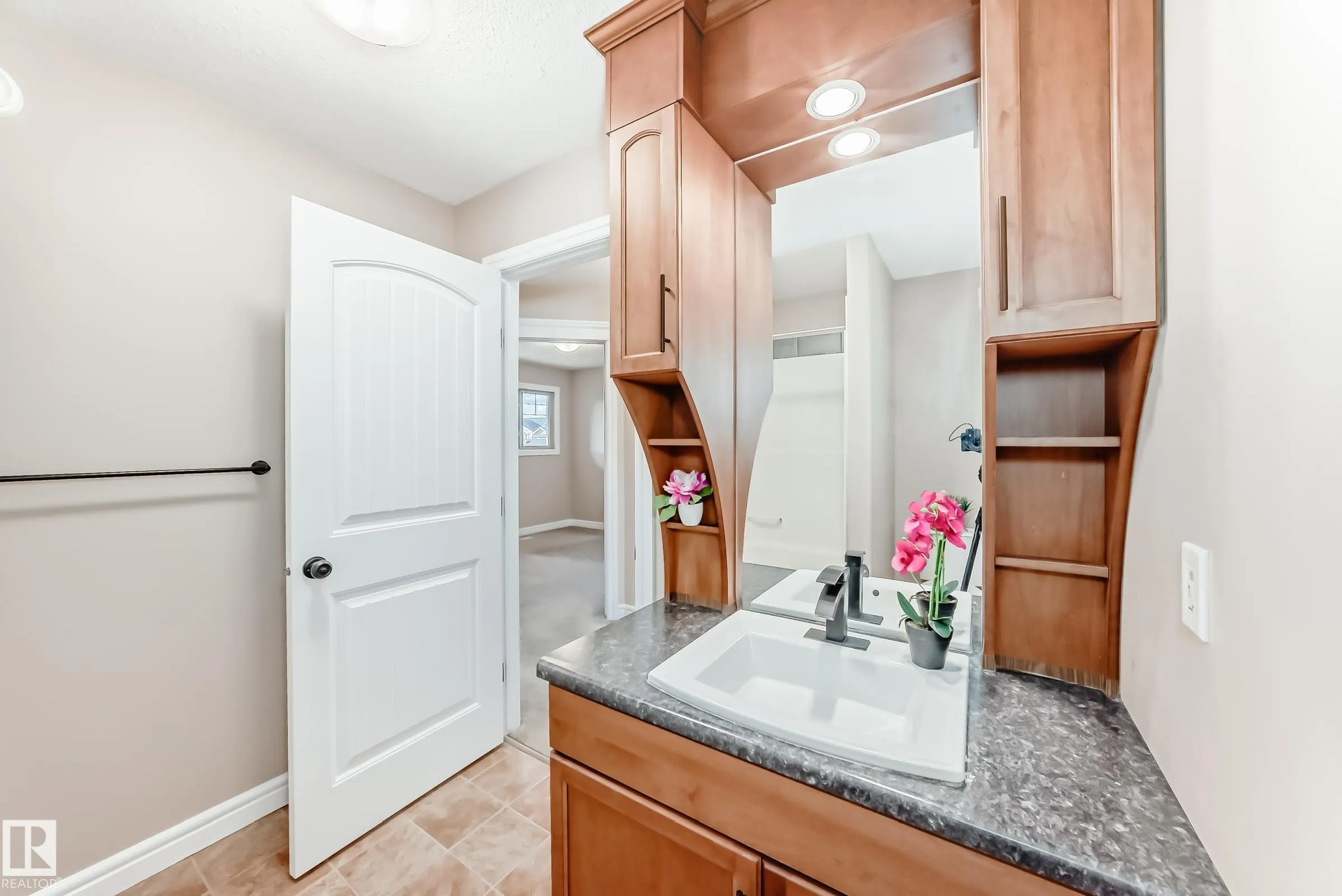 283 GRIESBACH Road