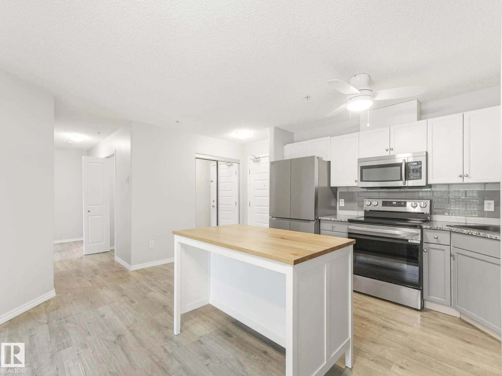 646 MCALLISTER Loop