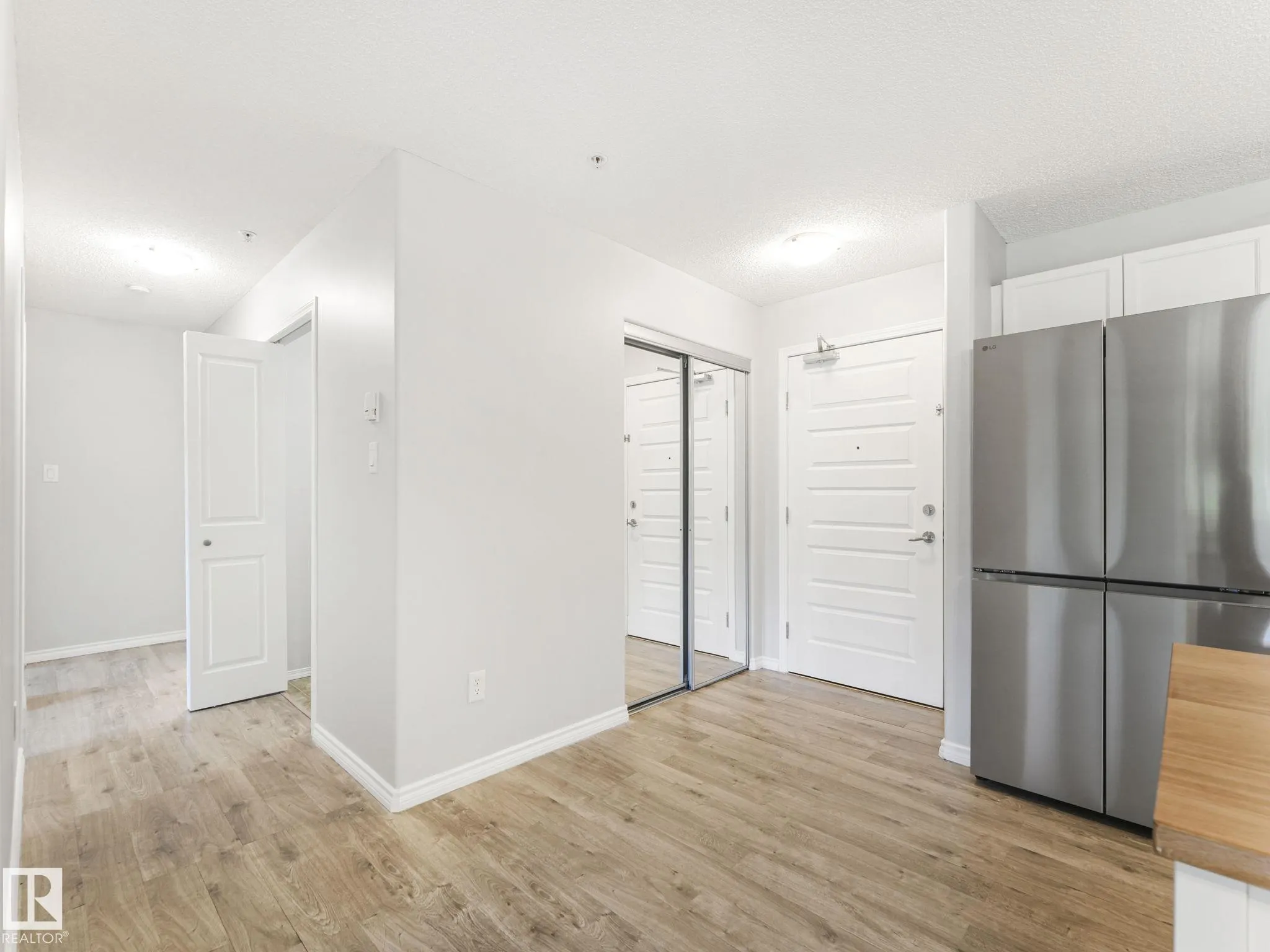 646 MCALLISTER Loop
