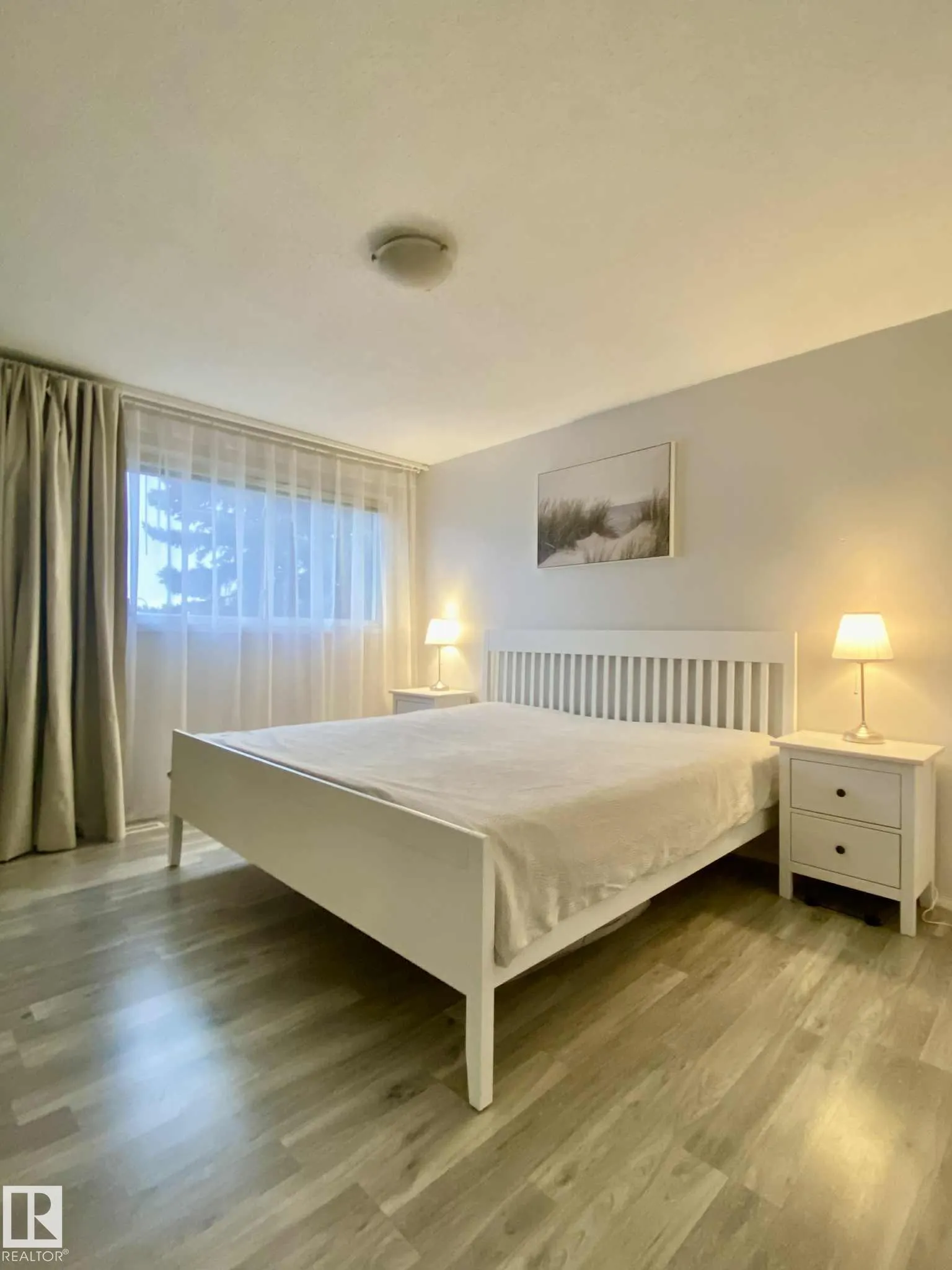 132 DICKINSFIELD Court