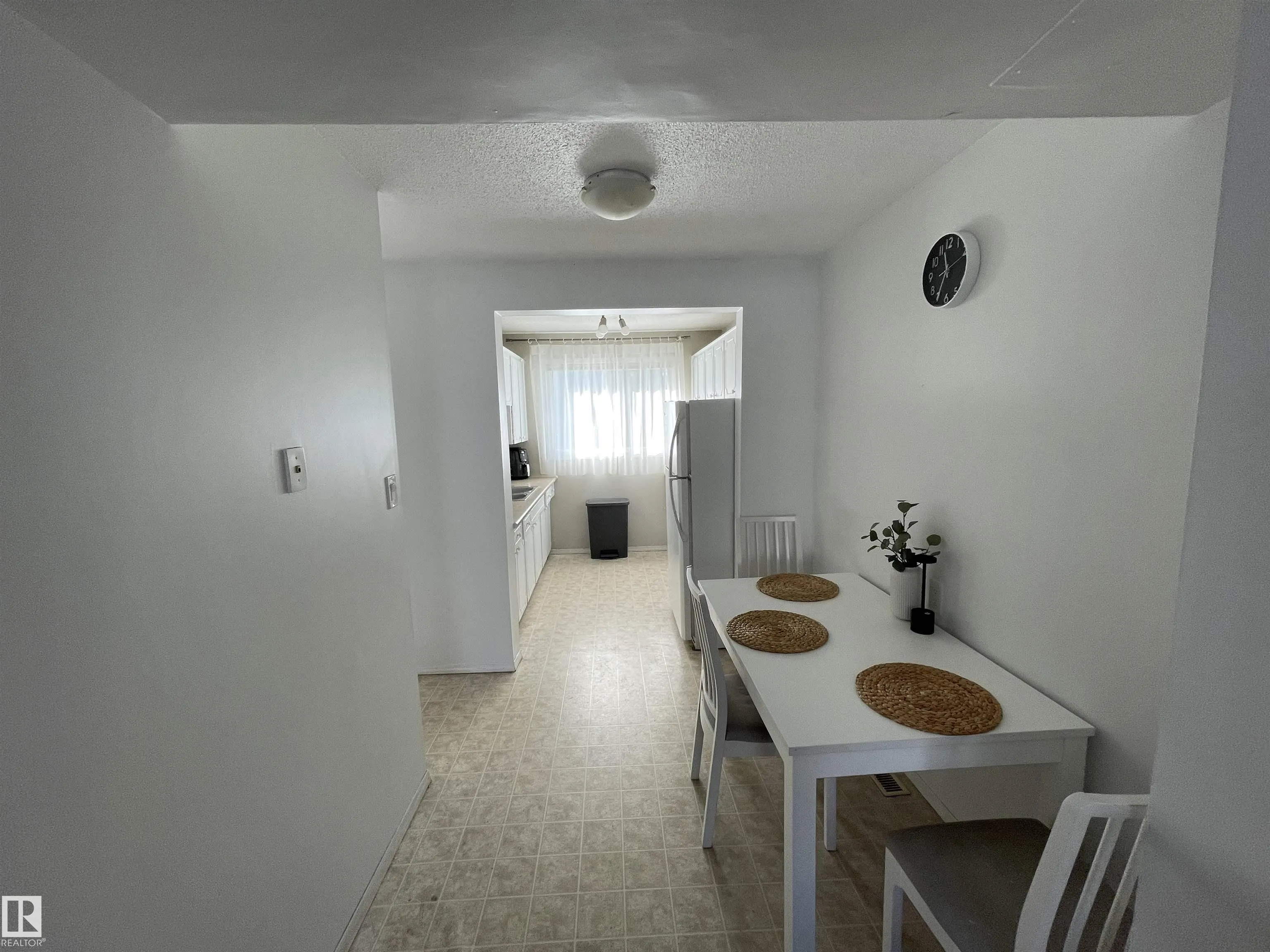 132 DICKINSFIELD Court