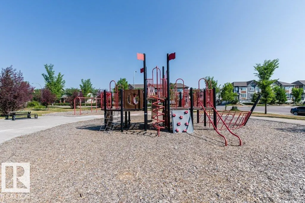 320 Secord Boulevard