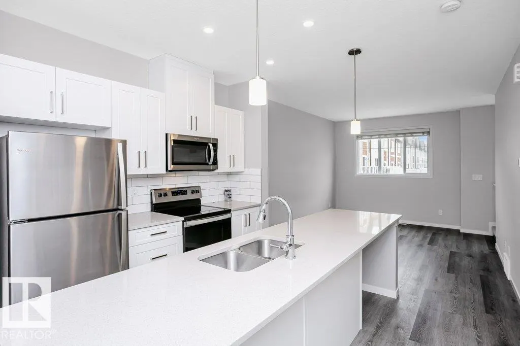 320 Secord Boulevard