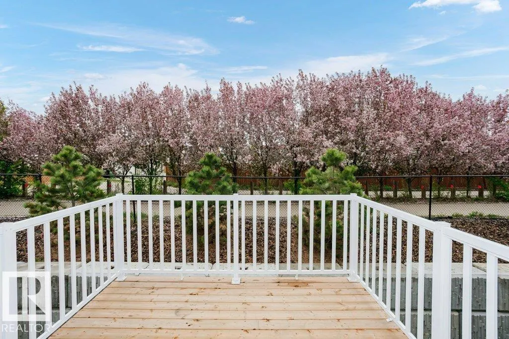 320 Secord Boulevard