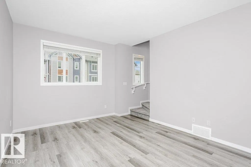 320 Secord Boulevard