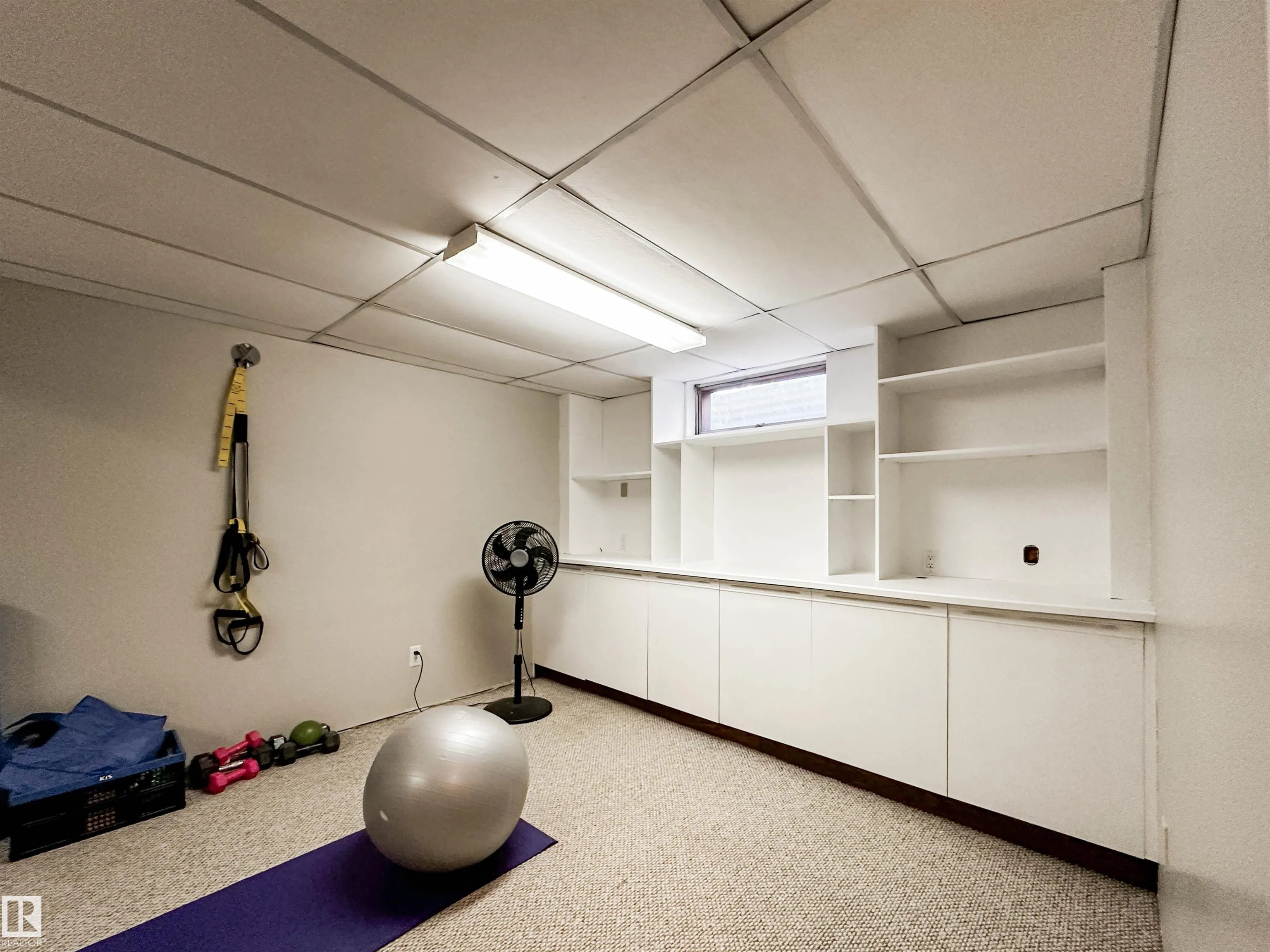 73 GREENFIELD Estates