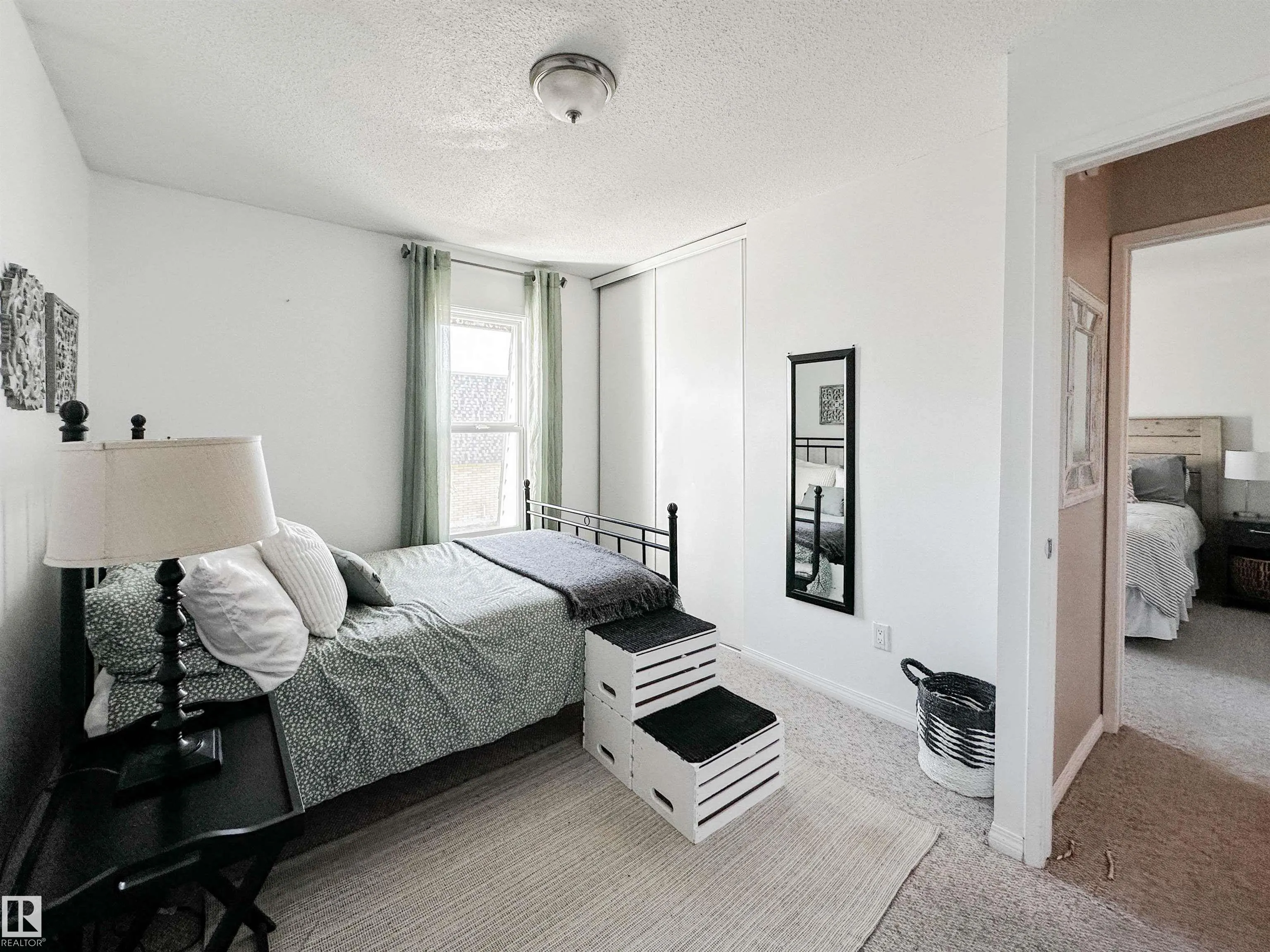 73 GREENFIELD Estates